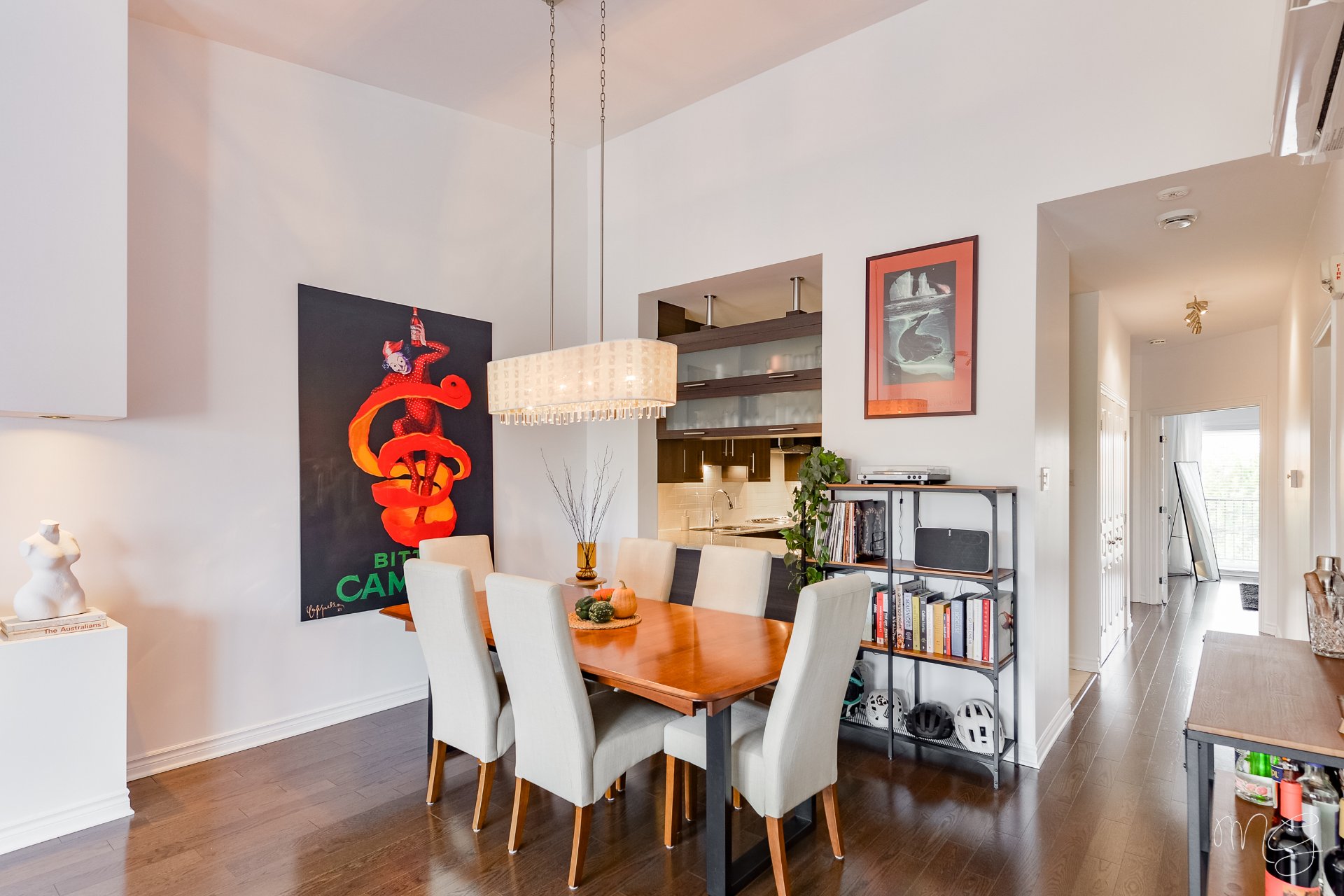 Photo - Salle à manger