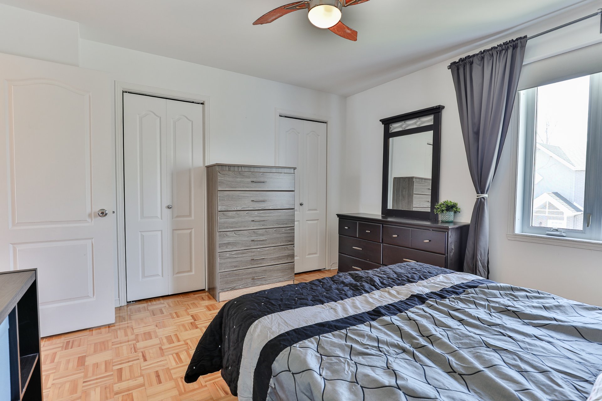 Chambre à coucher principale
