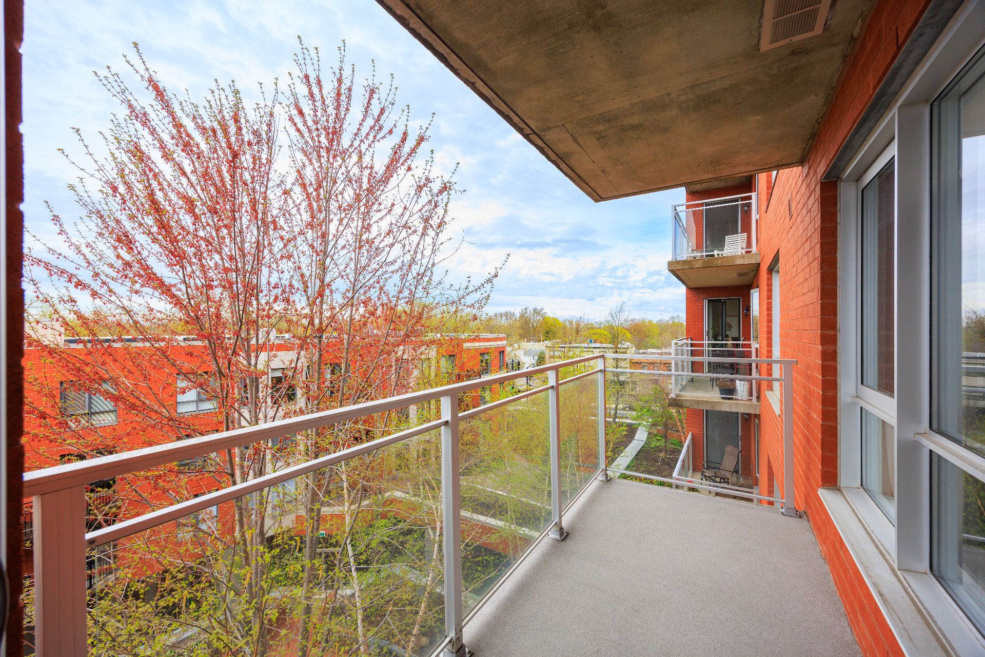 Photo - Balcony