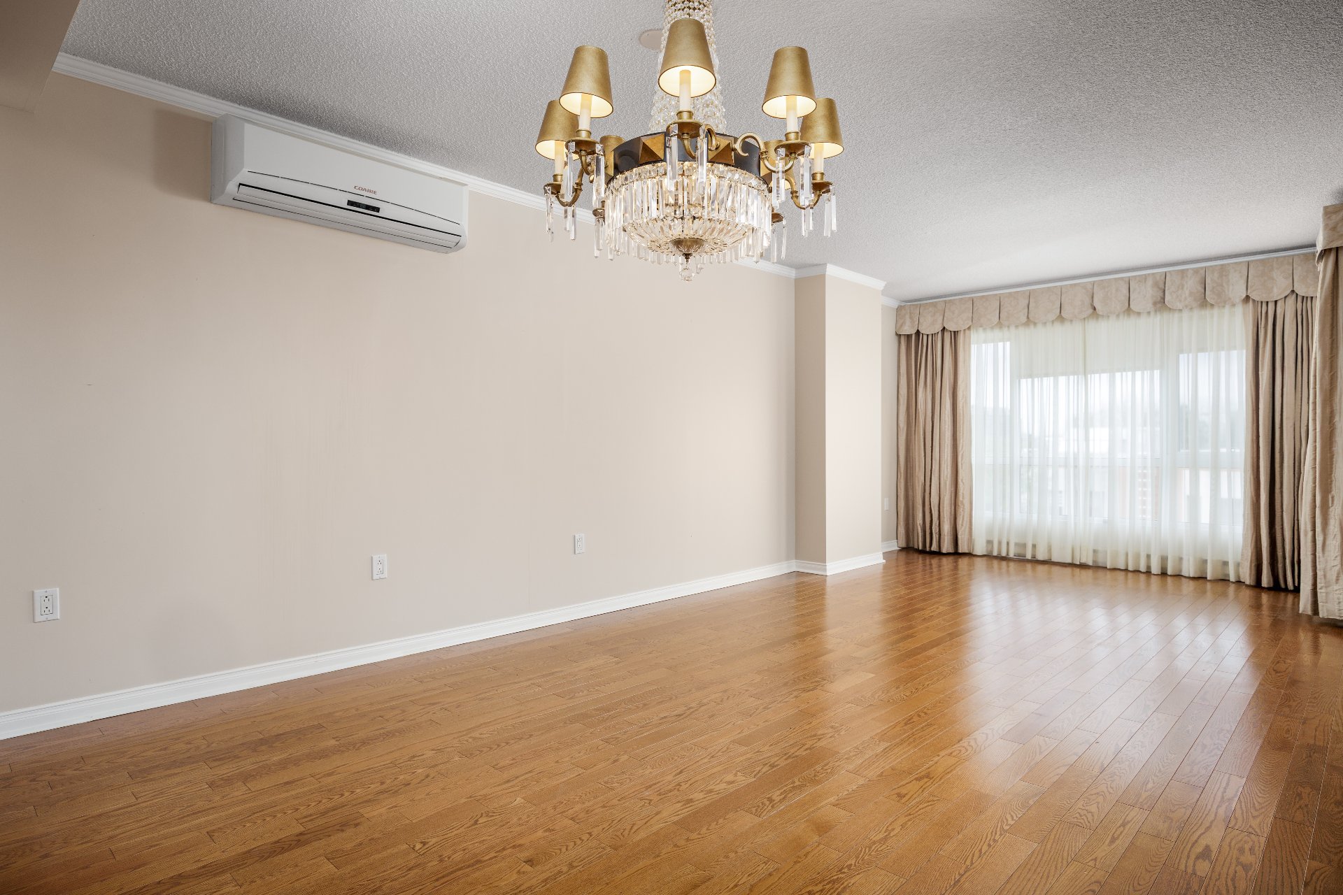 Photo - Living room