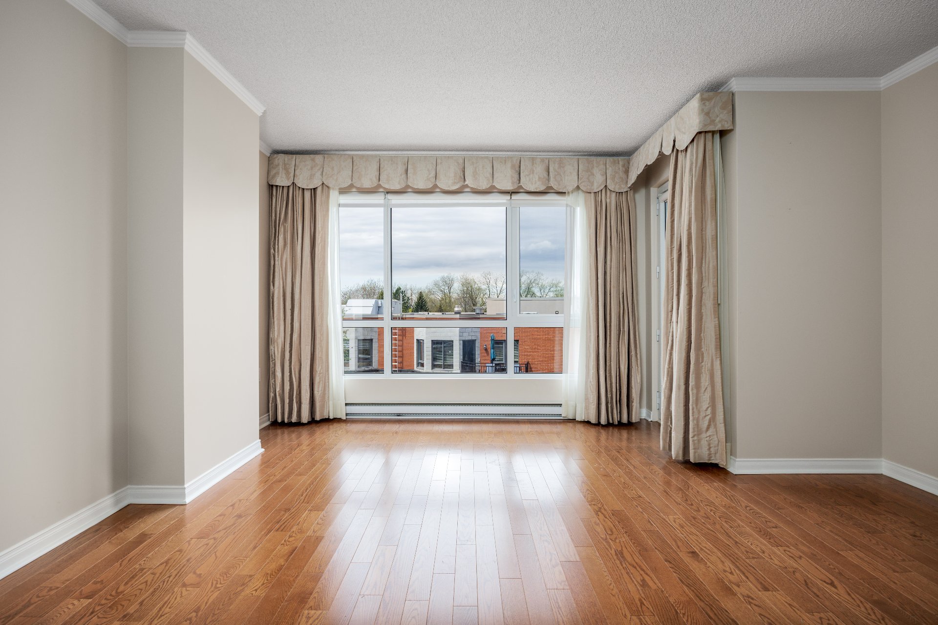 Photo - Living room
