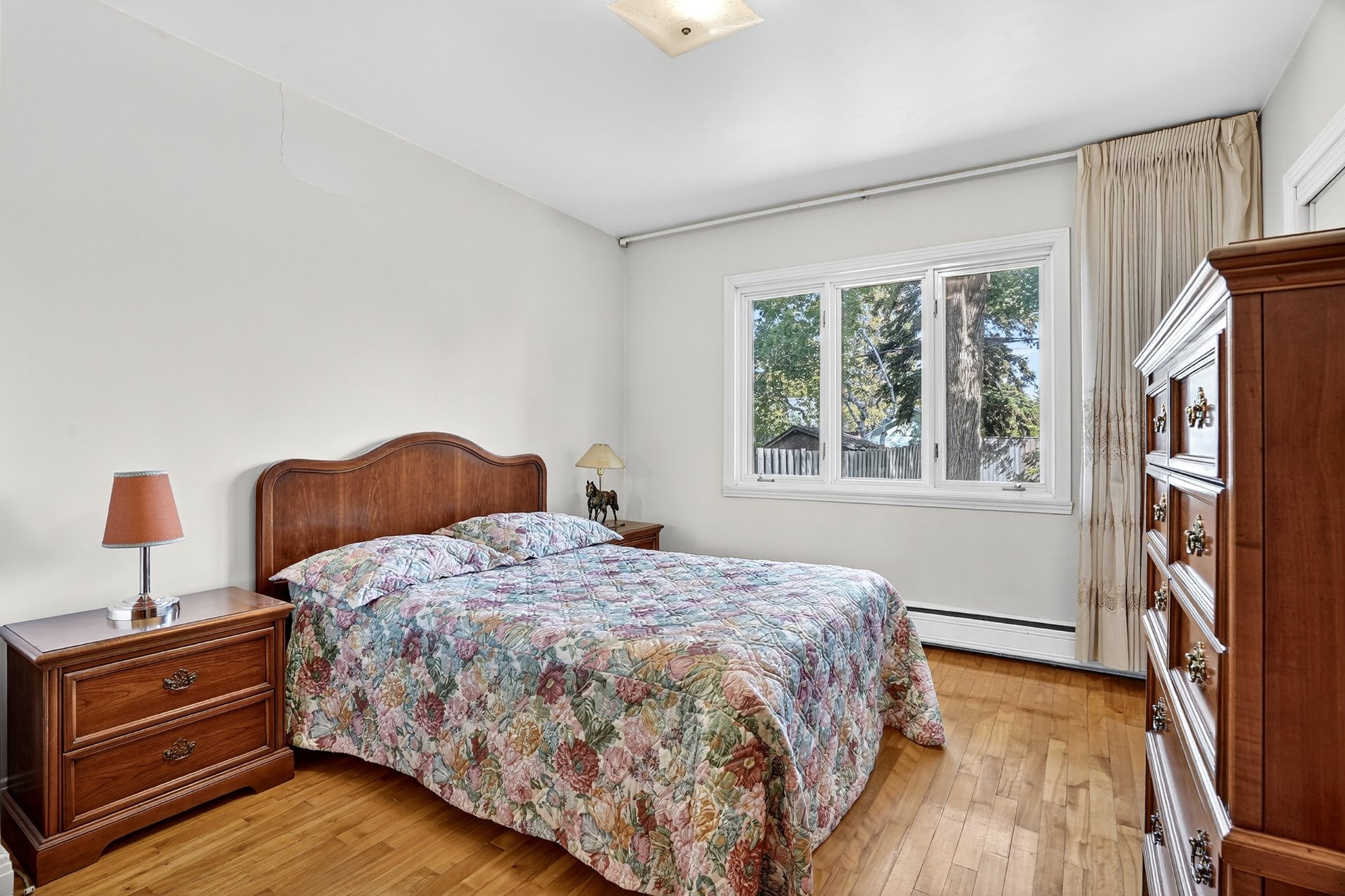 Photo - Chambre à coucher principale