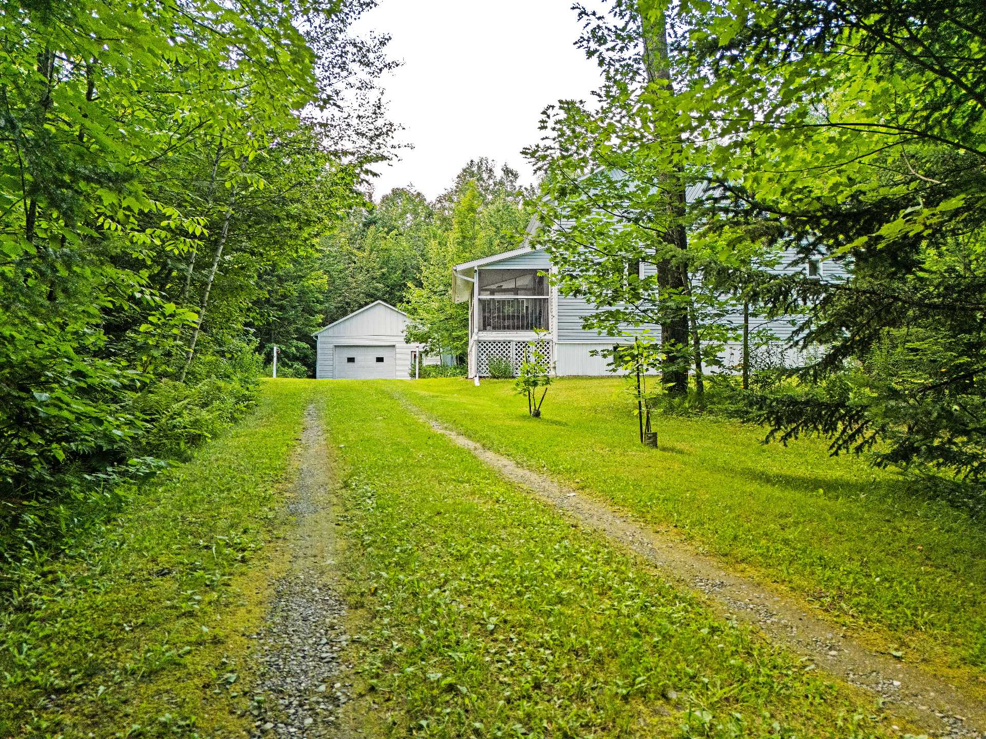 Photo - Entrée extérieure