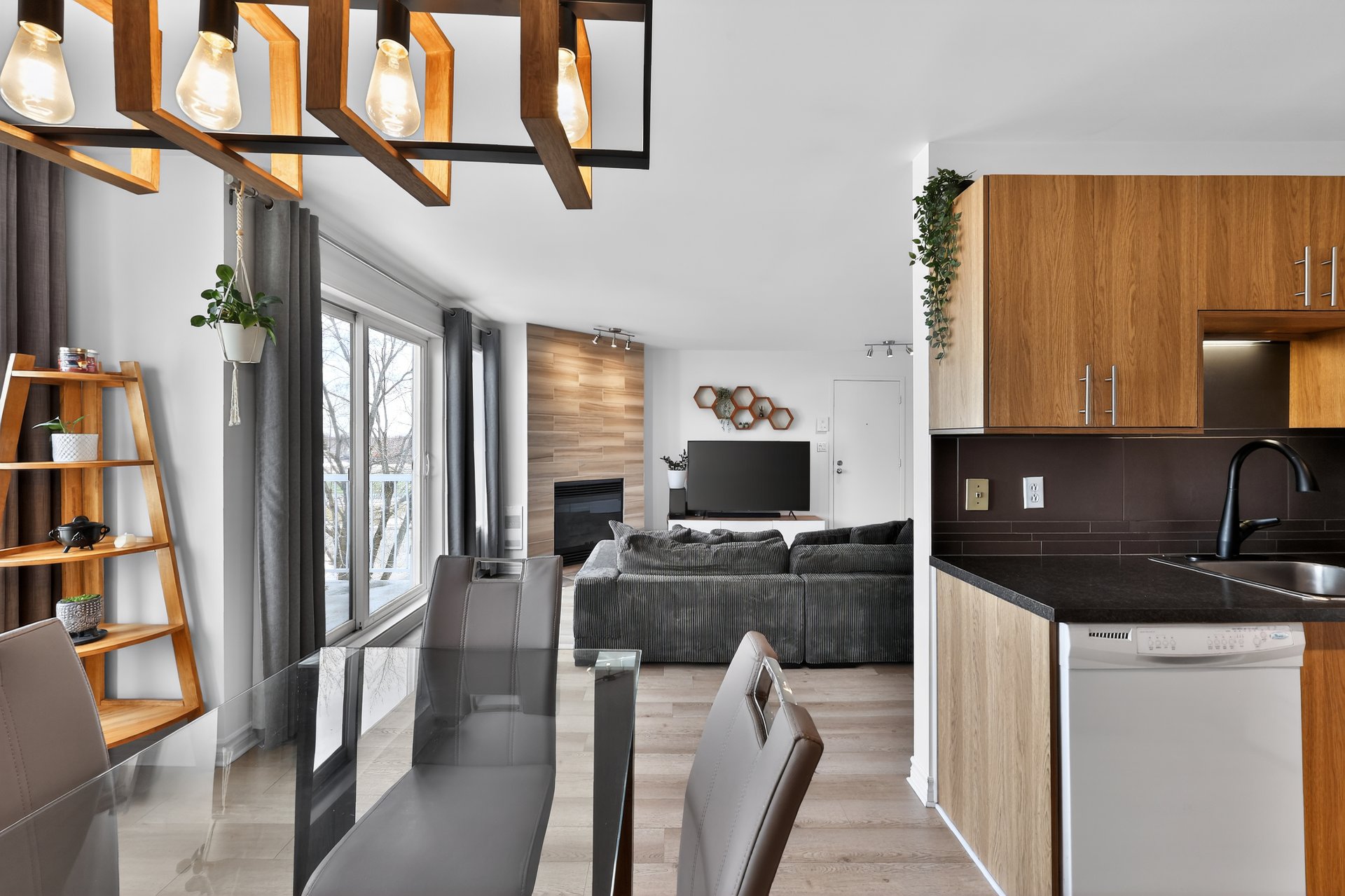 Photo - Overall View