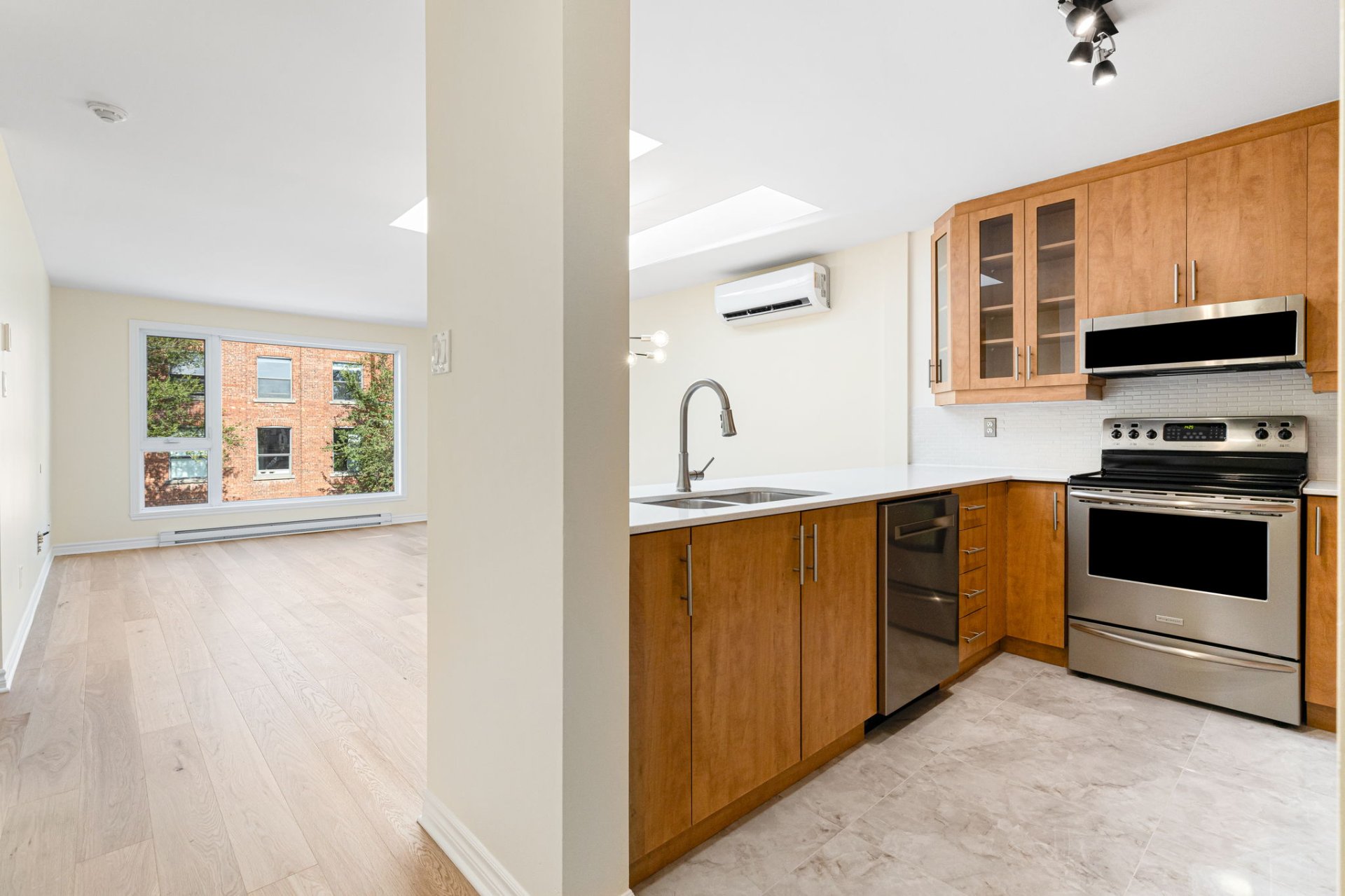 Photo - Kitchen