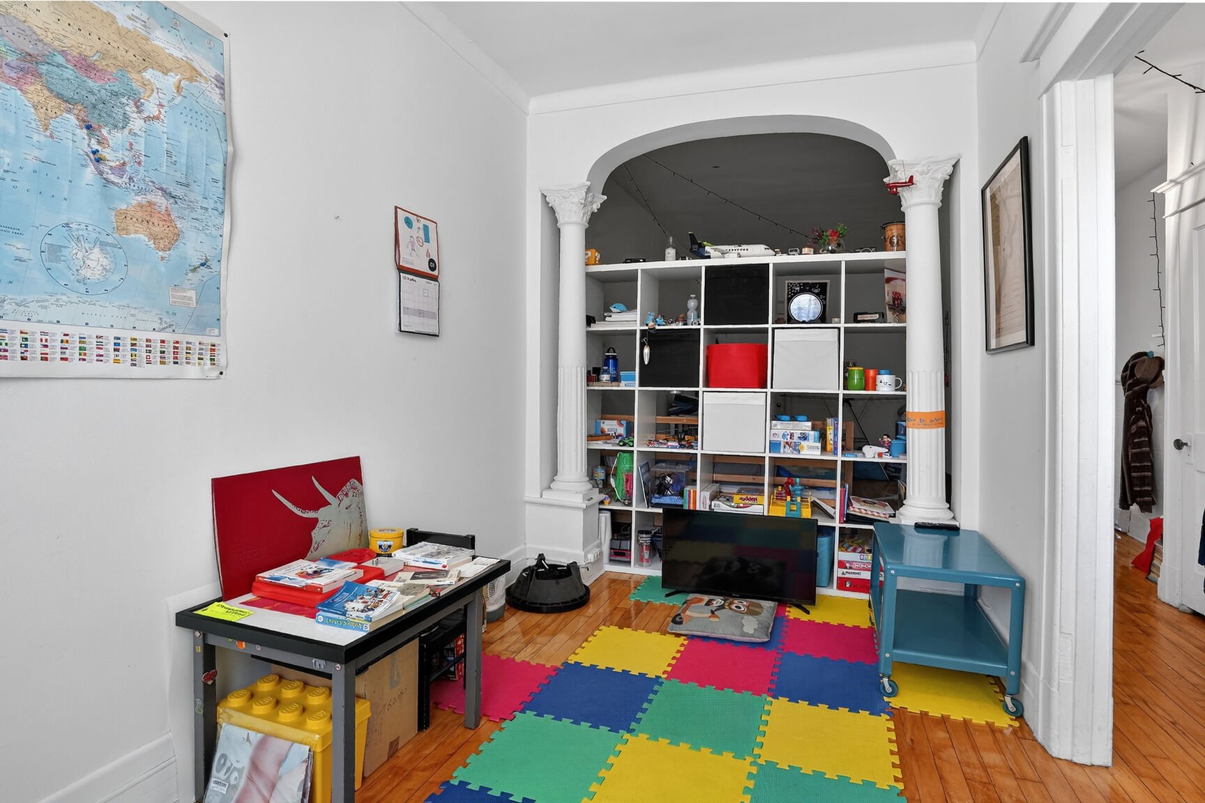 Photo - Salon