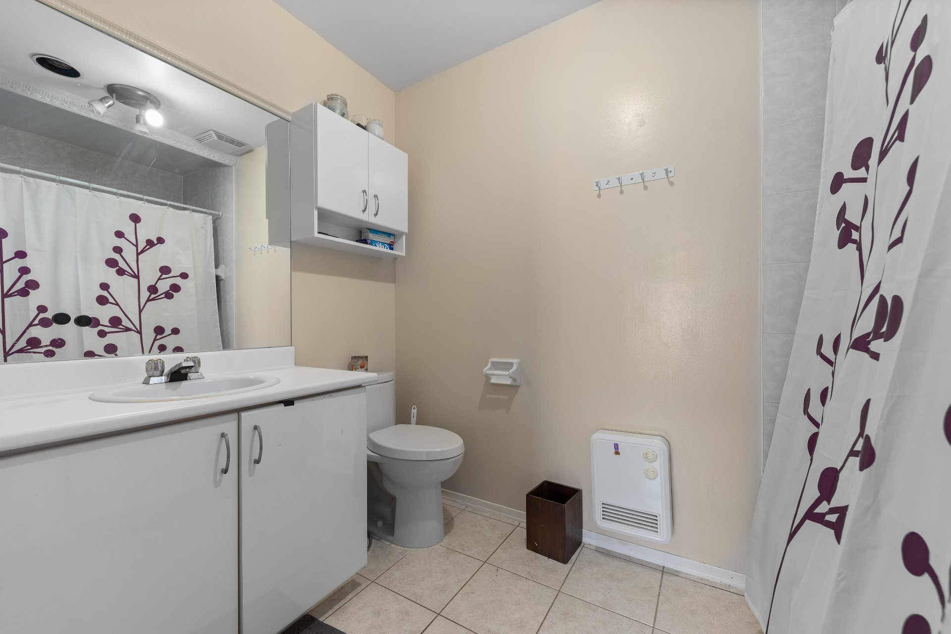 Ensuite bathroom