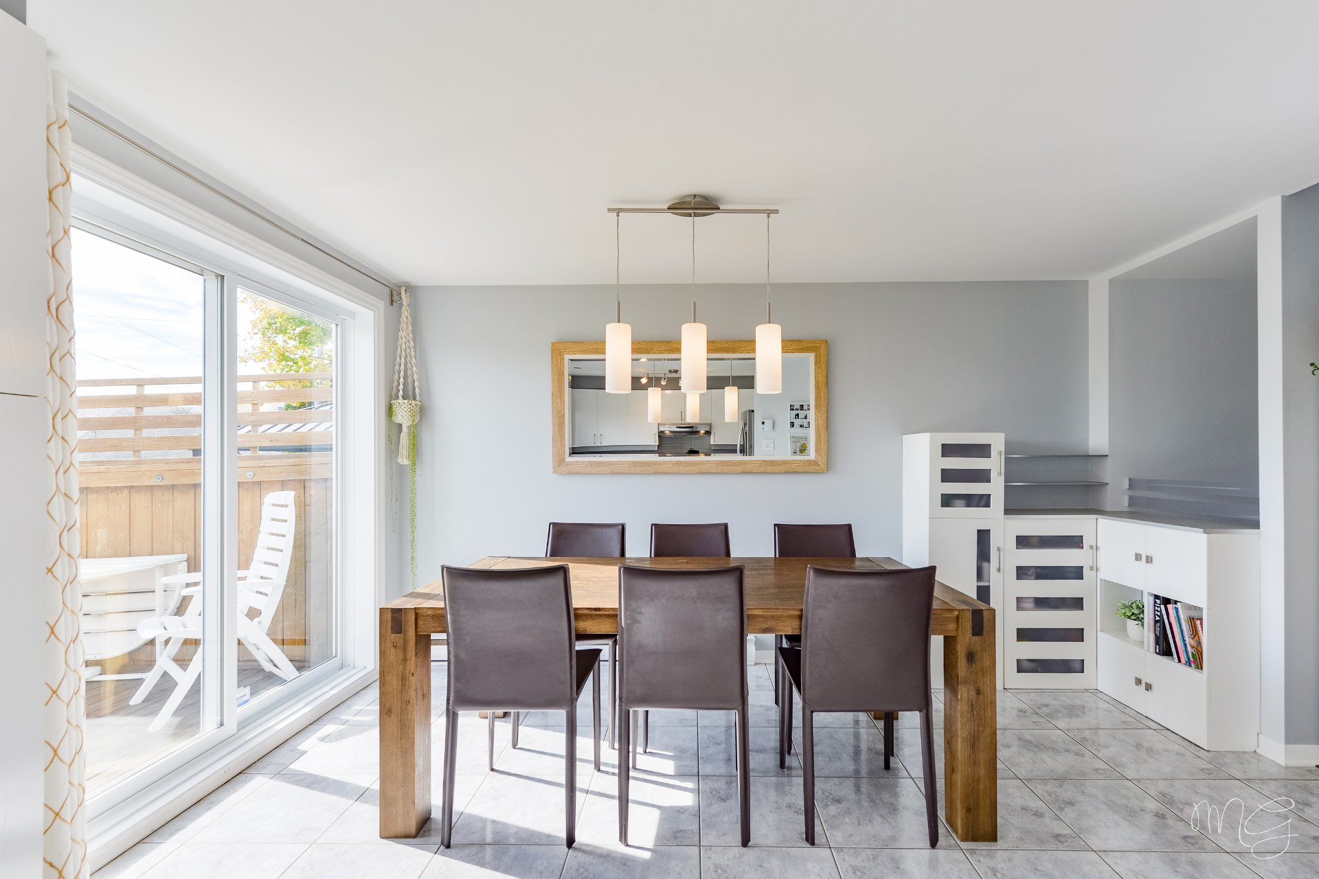 Photo - Salle à manger