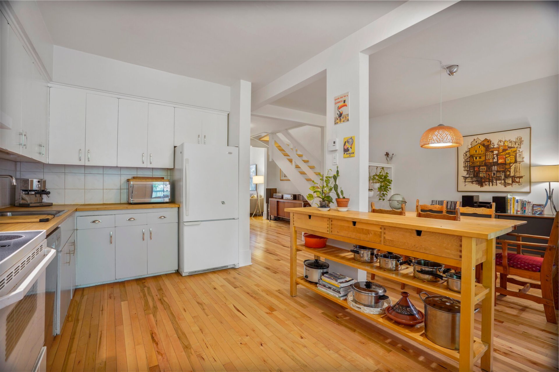 Photo - Kitchen