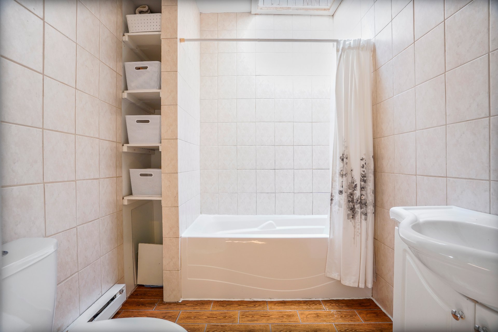 Photo - Bathroom