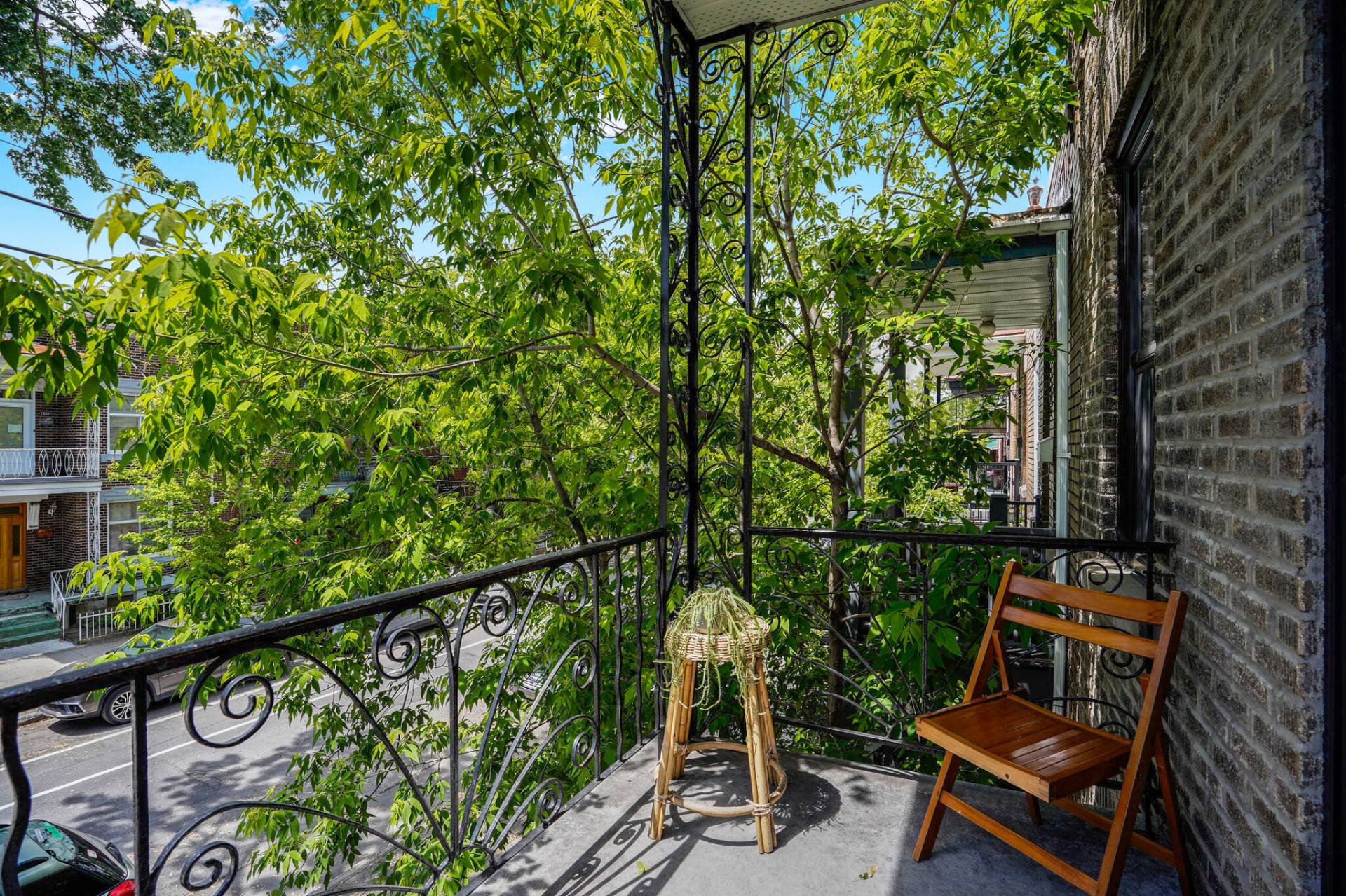 Photo - Balcony
