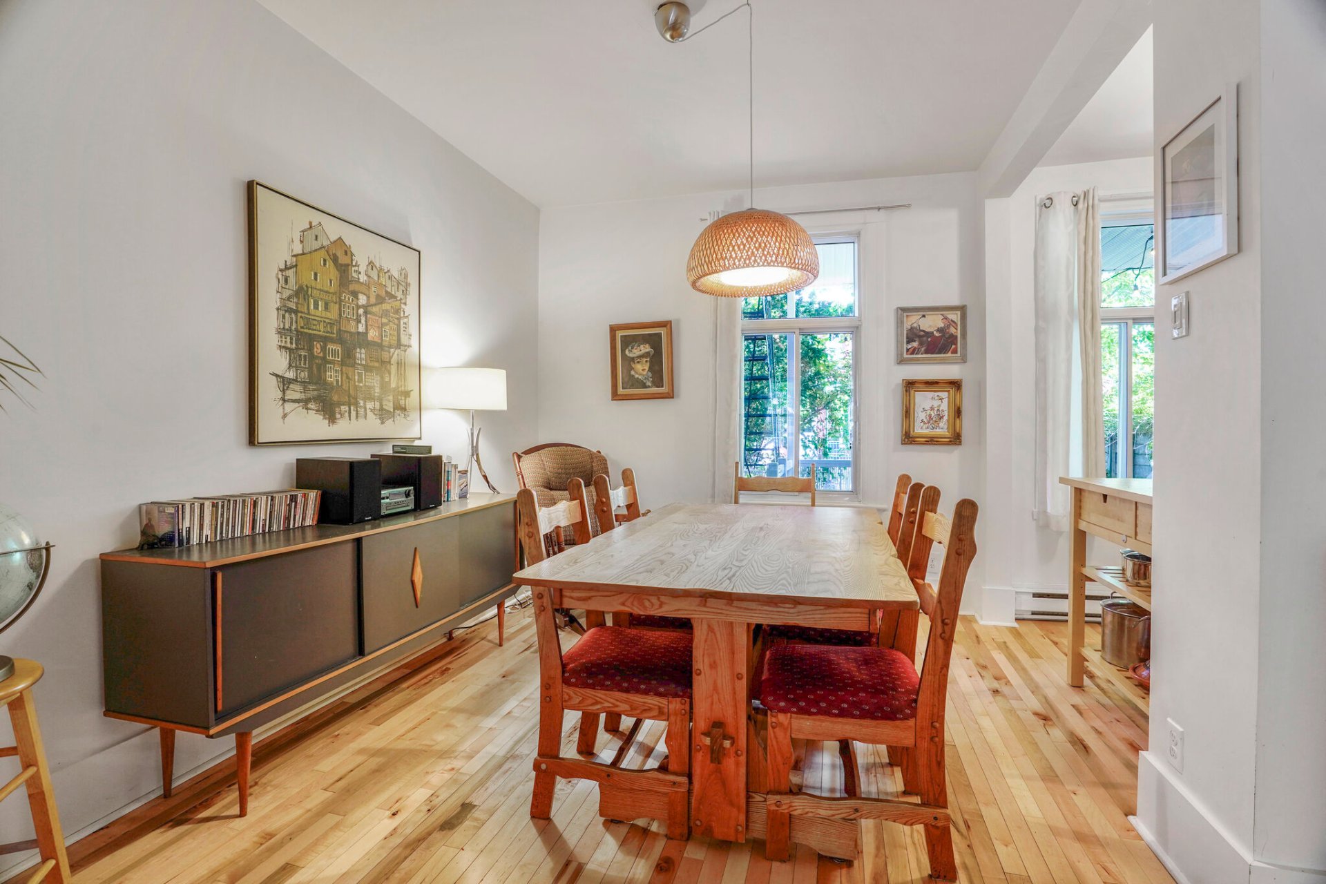 Photo - Dining room