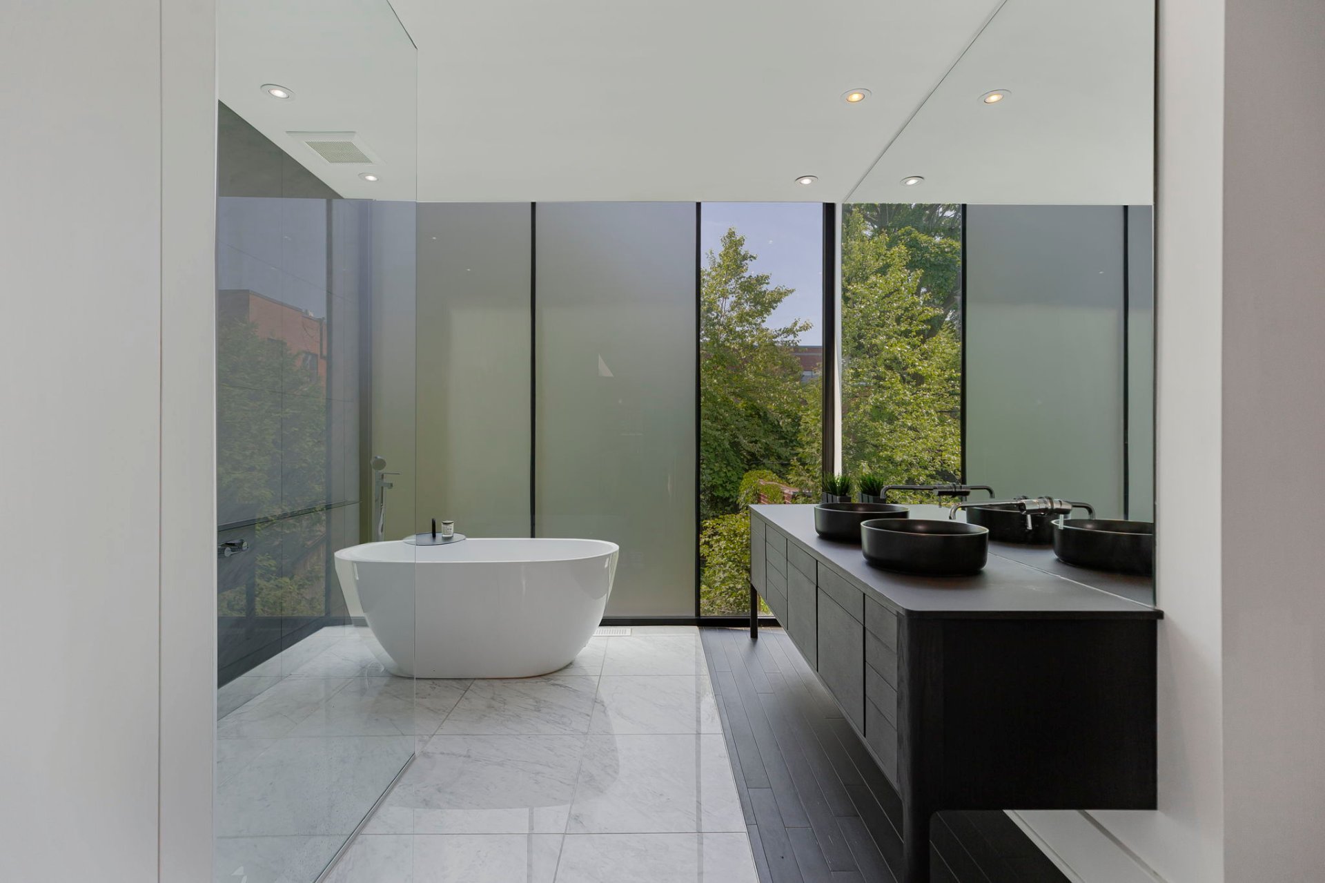 Salle de bains attenante à la CCP