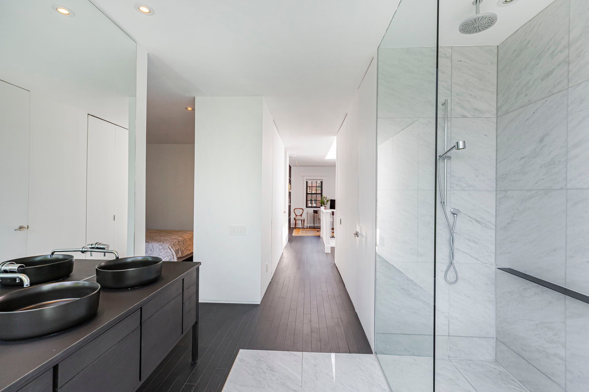 Salle de bains attenante à la CCP