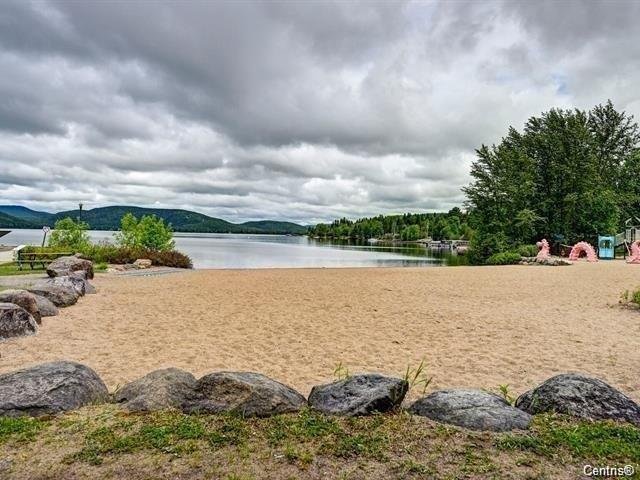 Accès au plan d'eau