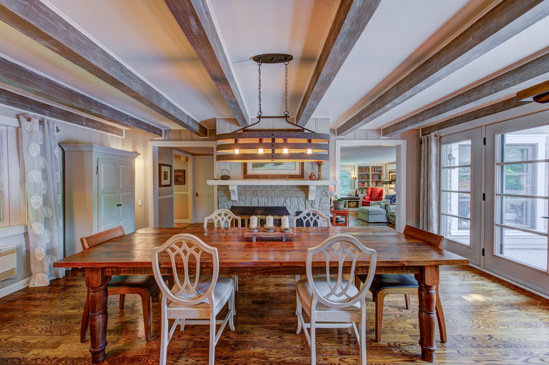 Photo - Dining room