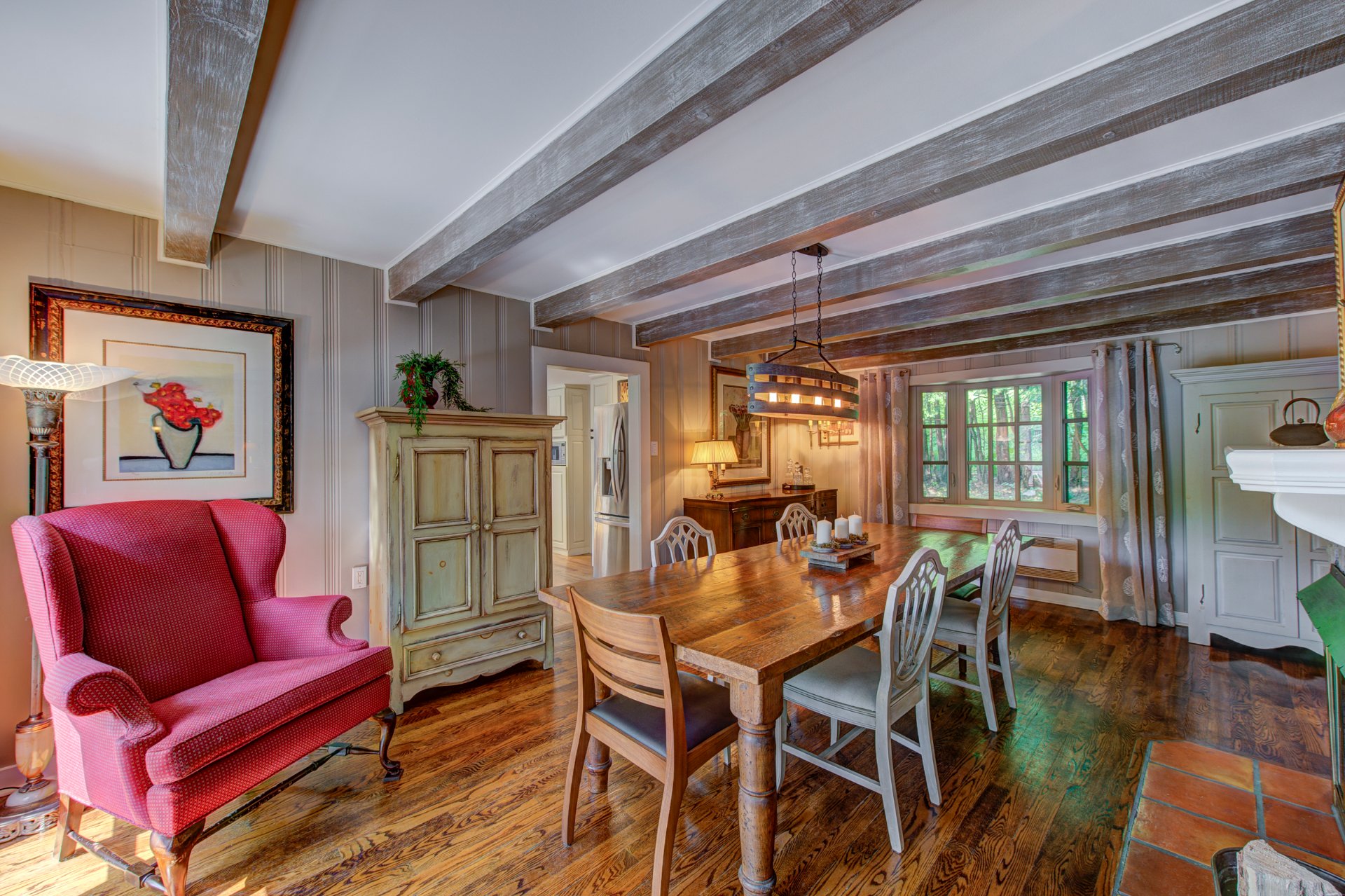 Photo - Dining room