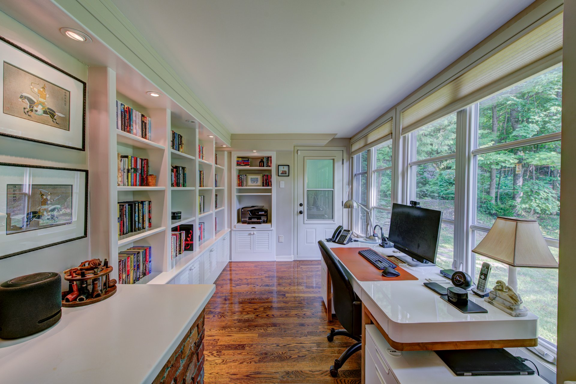 Photo - Office
