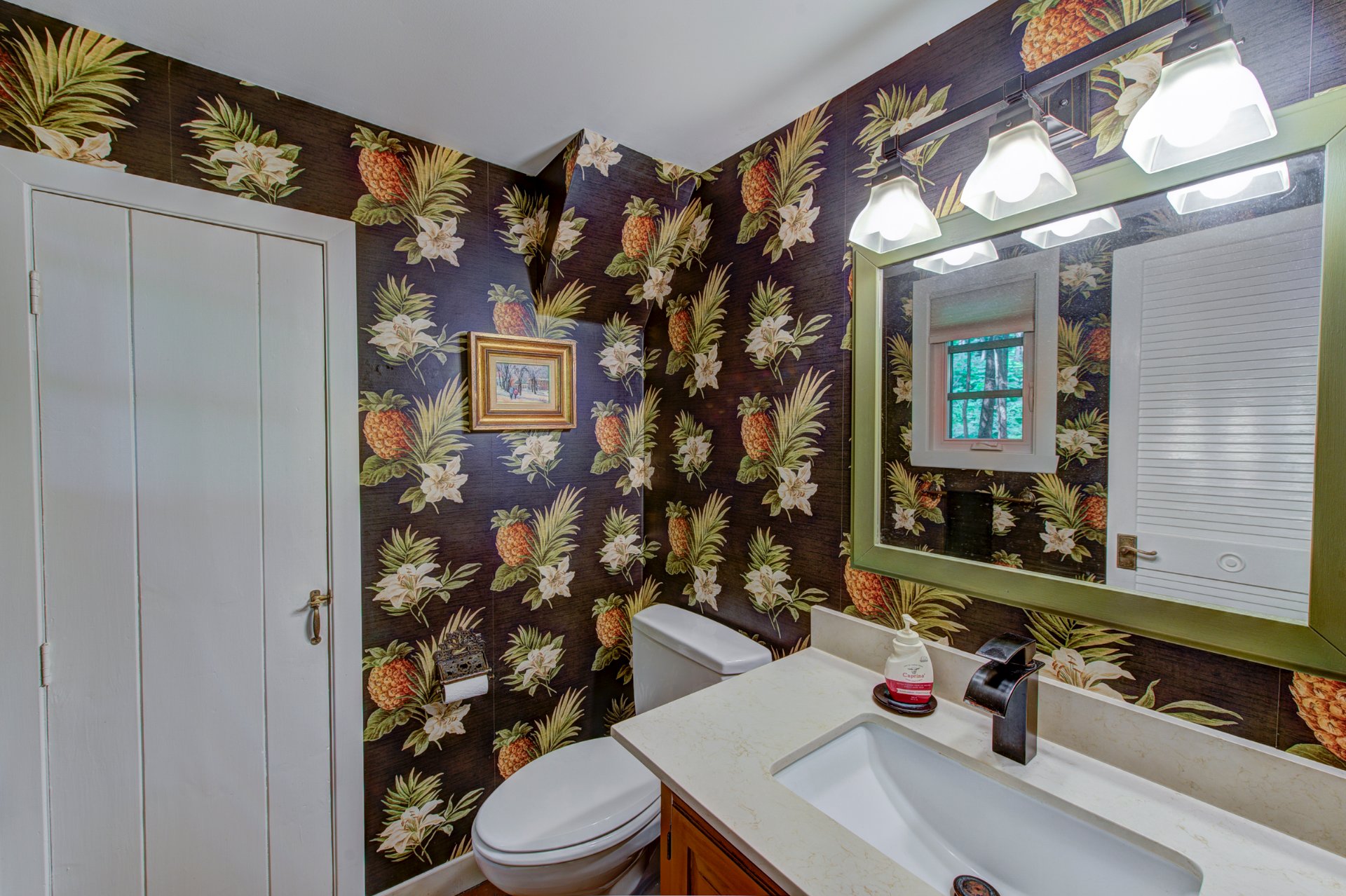 Photo - Washroom