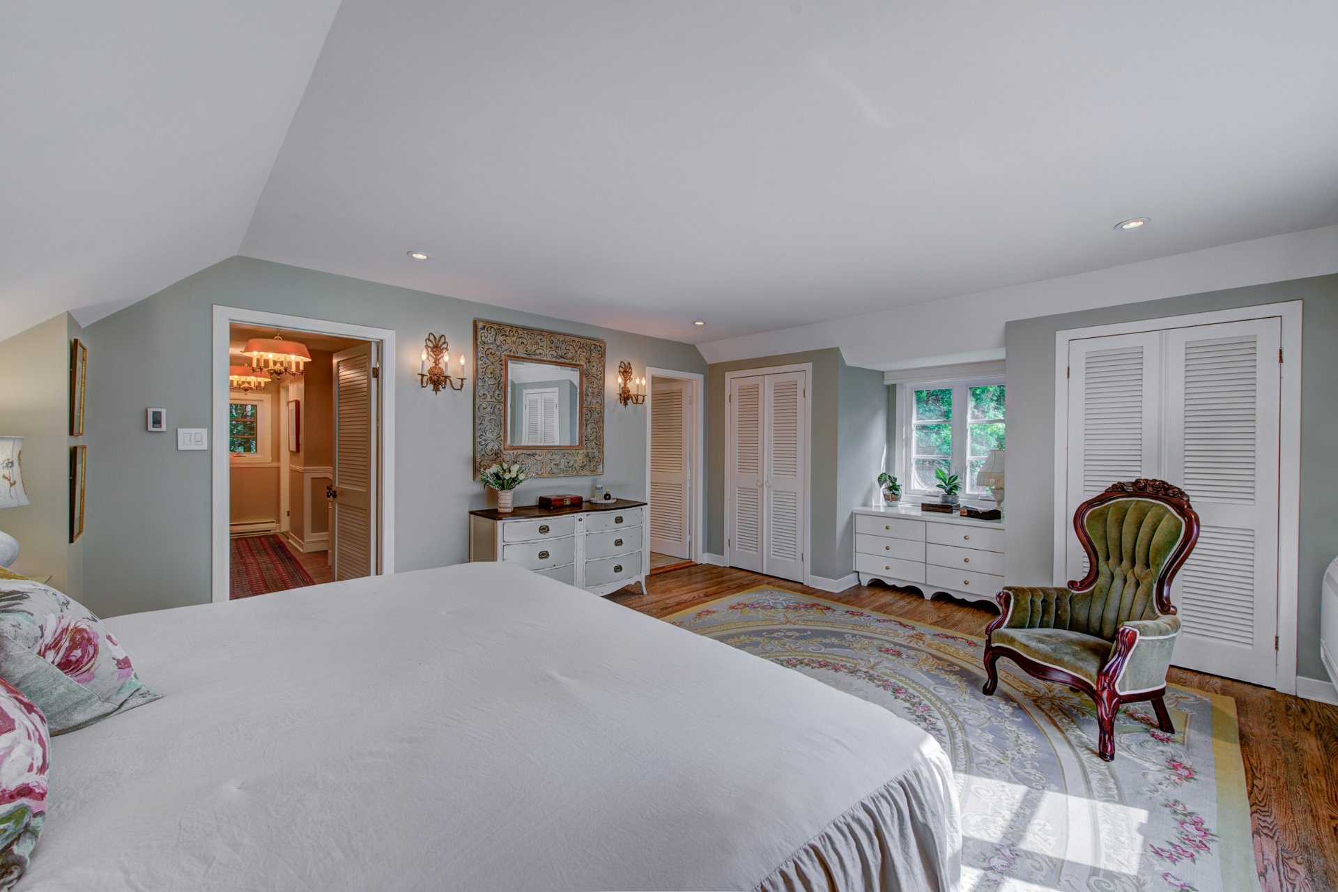 Photo - Primary bedroom