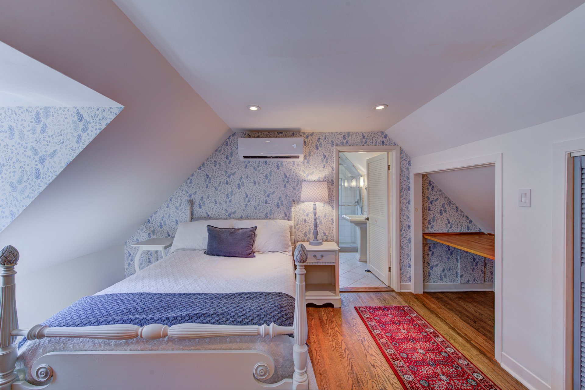 Photo - Bedroom
