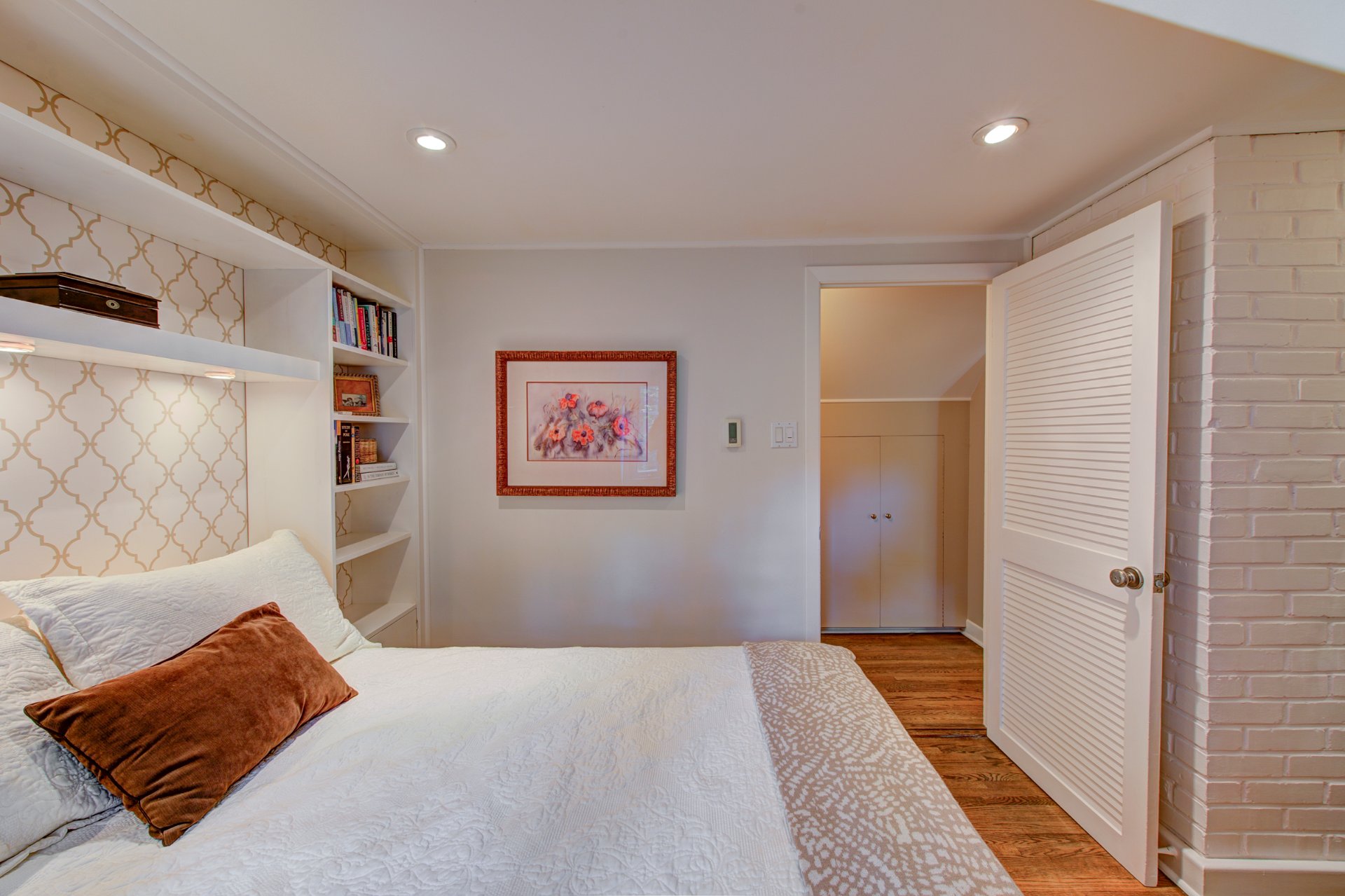 Photo - Bedroom