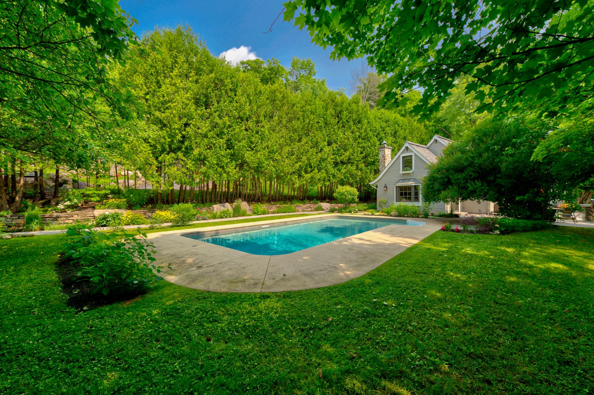 Photo - Pool