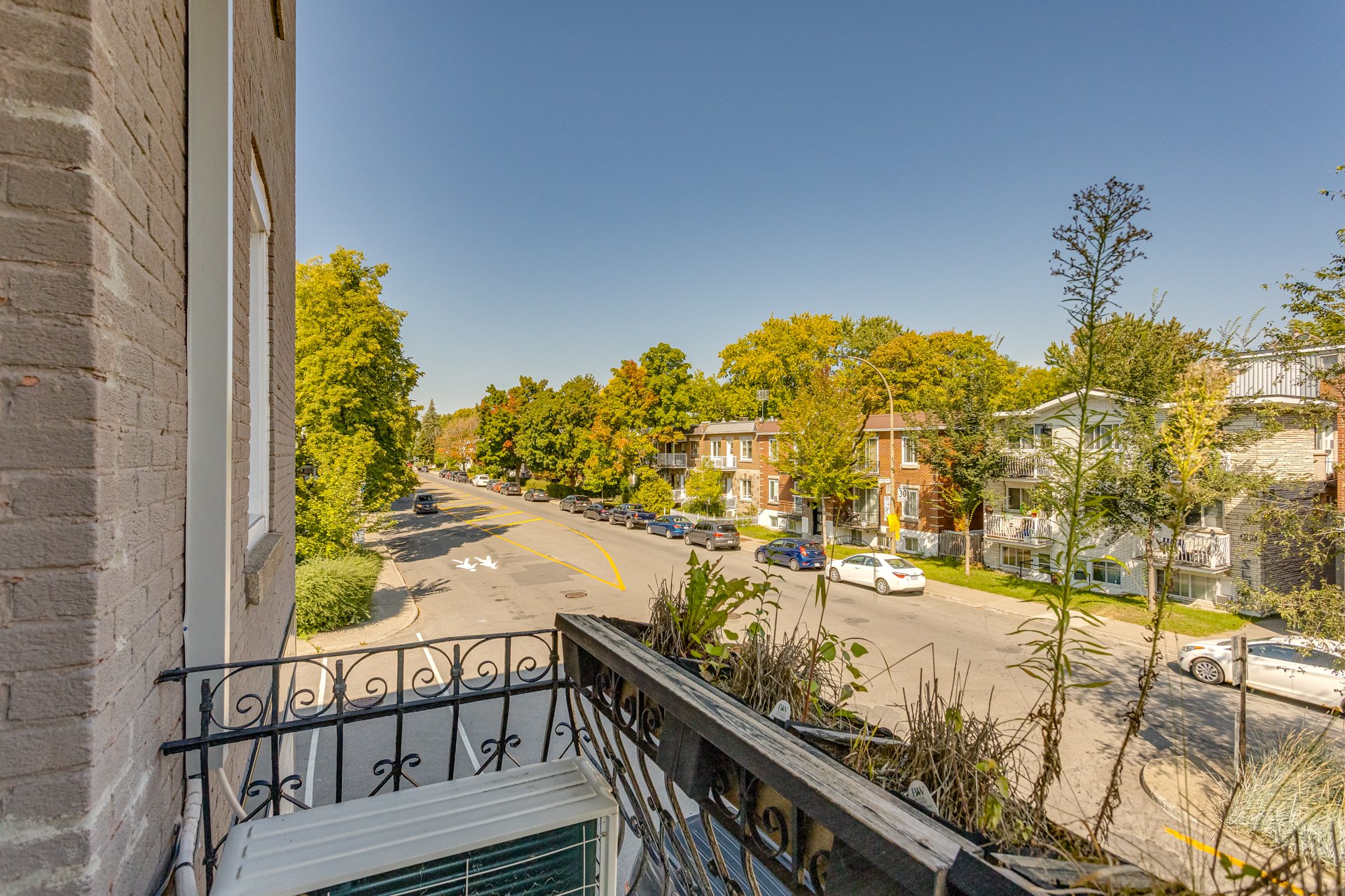 Photo - Balcony