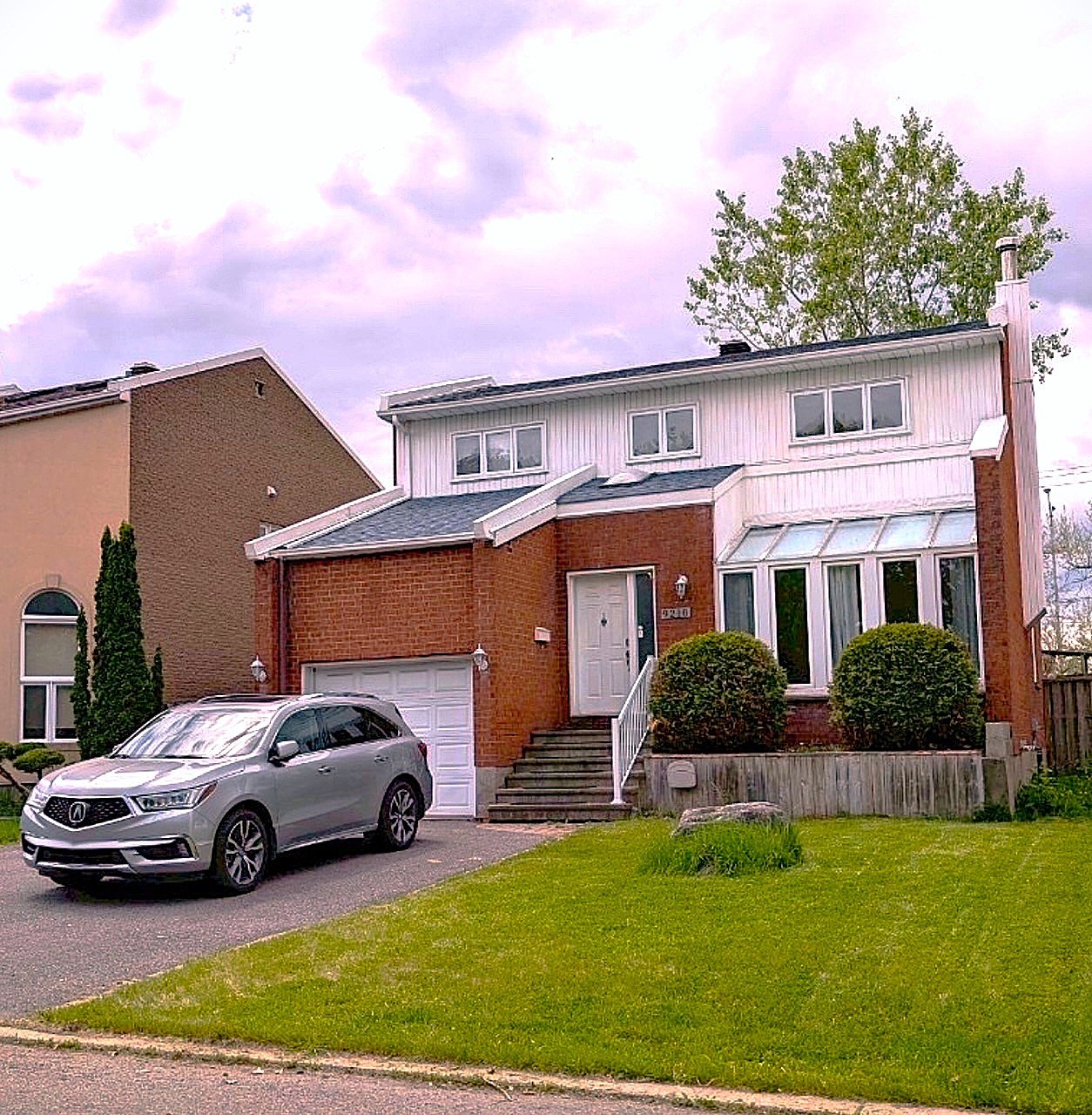 Photo - Frontage