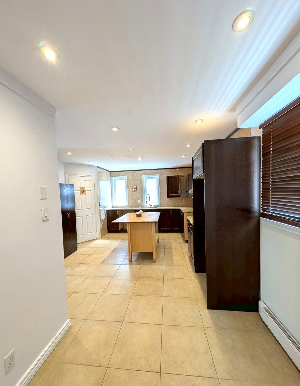Photo - Kitchen