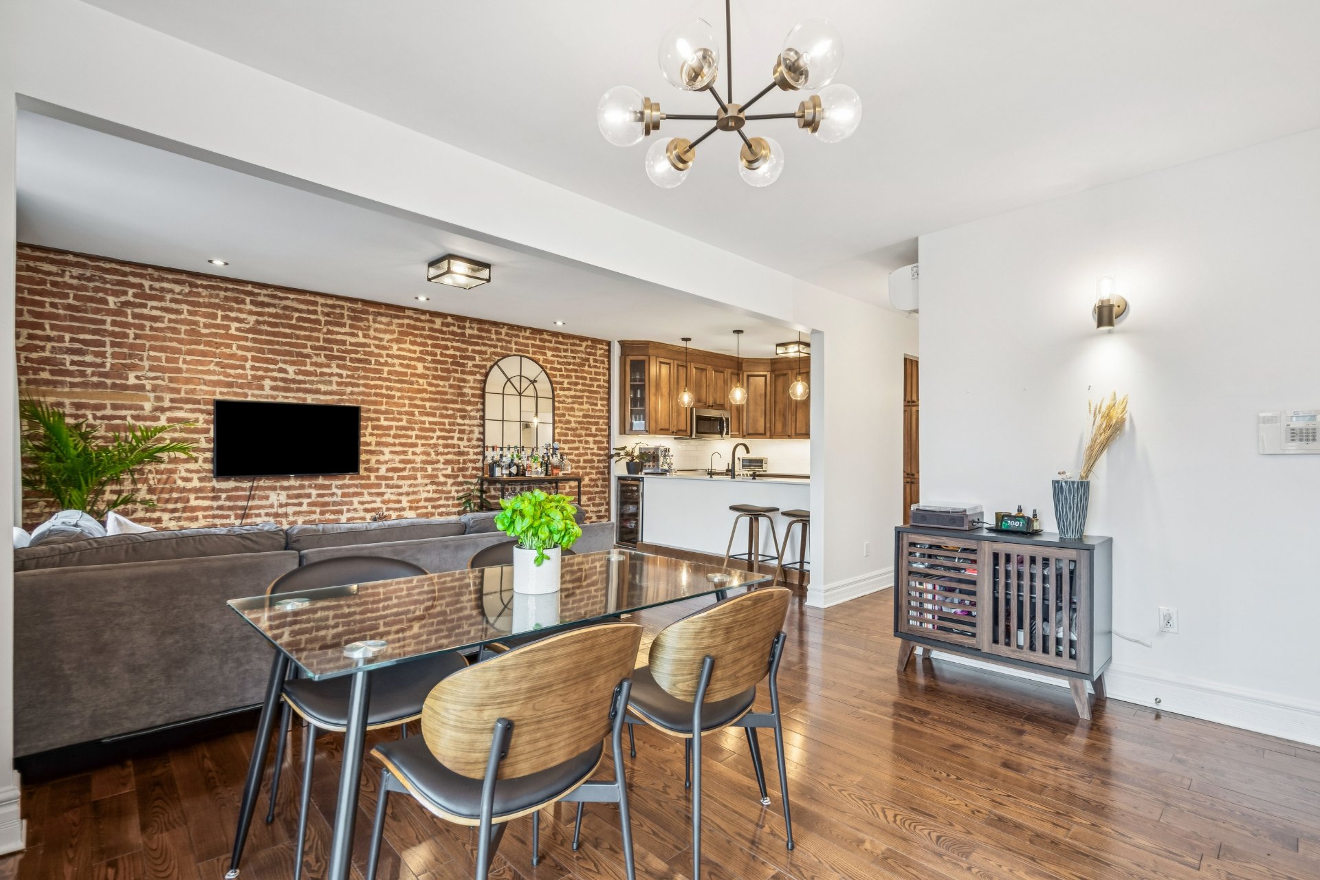 Photo - Salle à manger