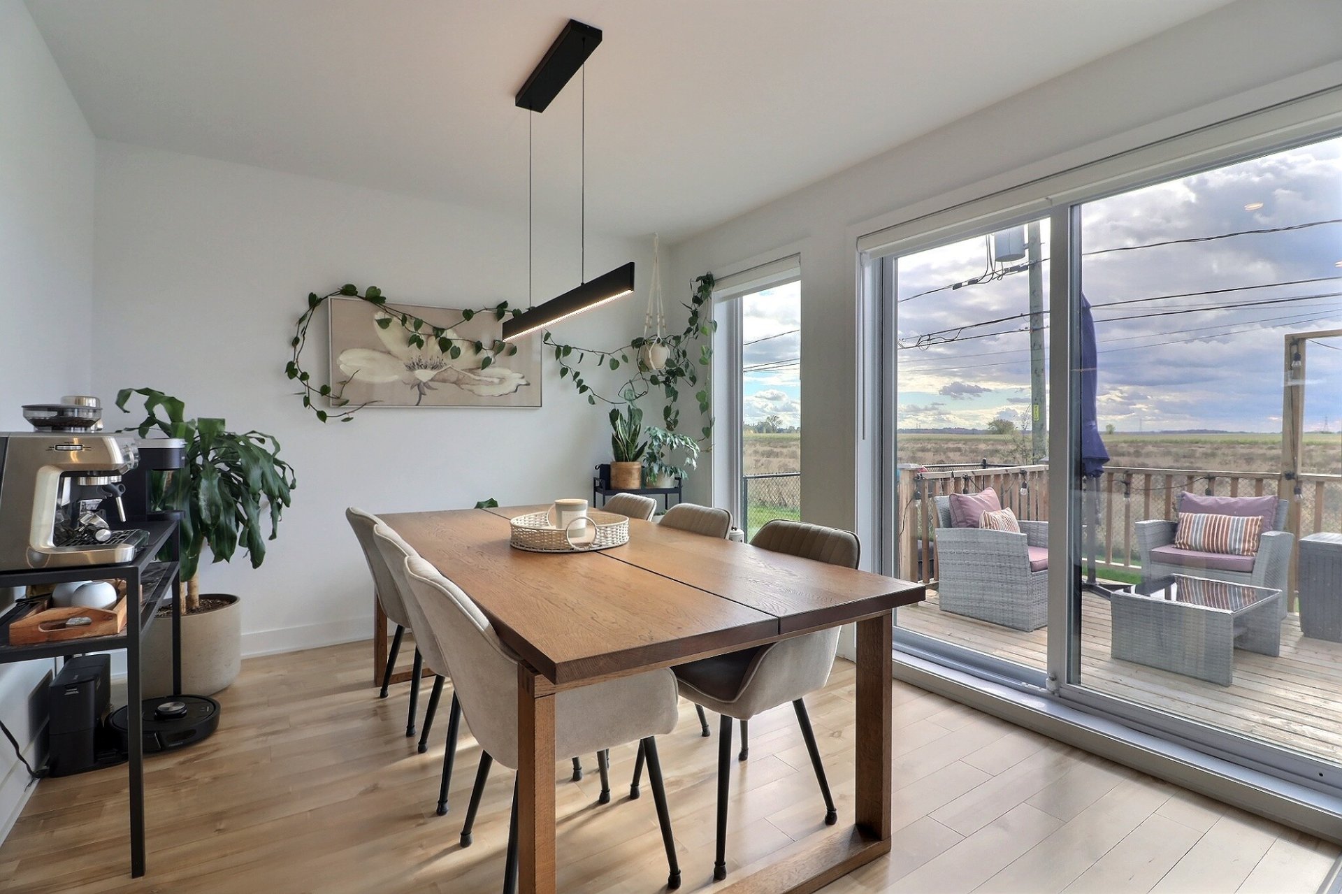 Photo - Dining room