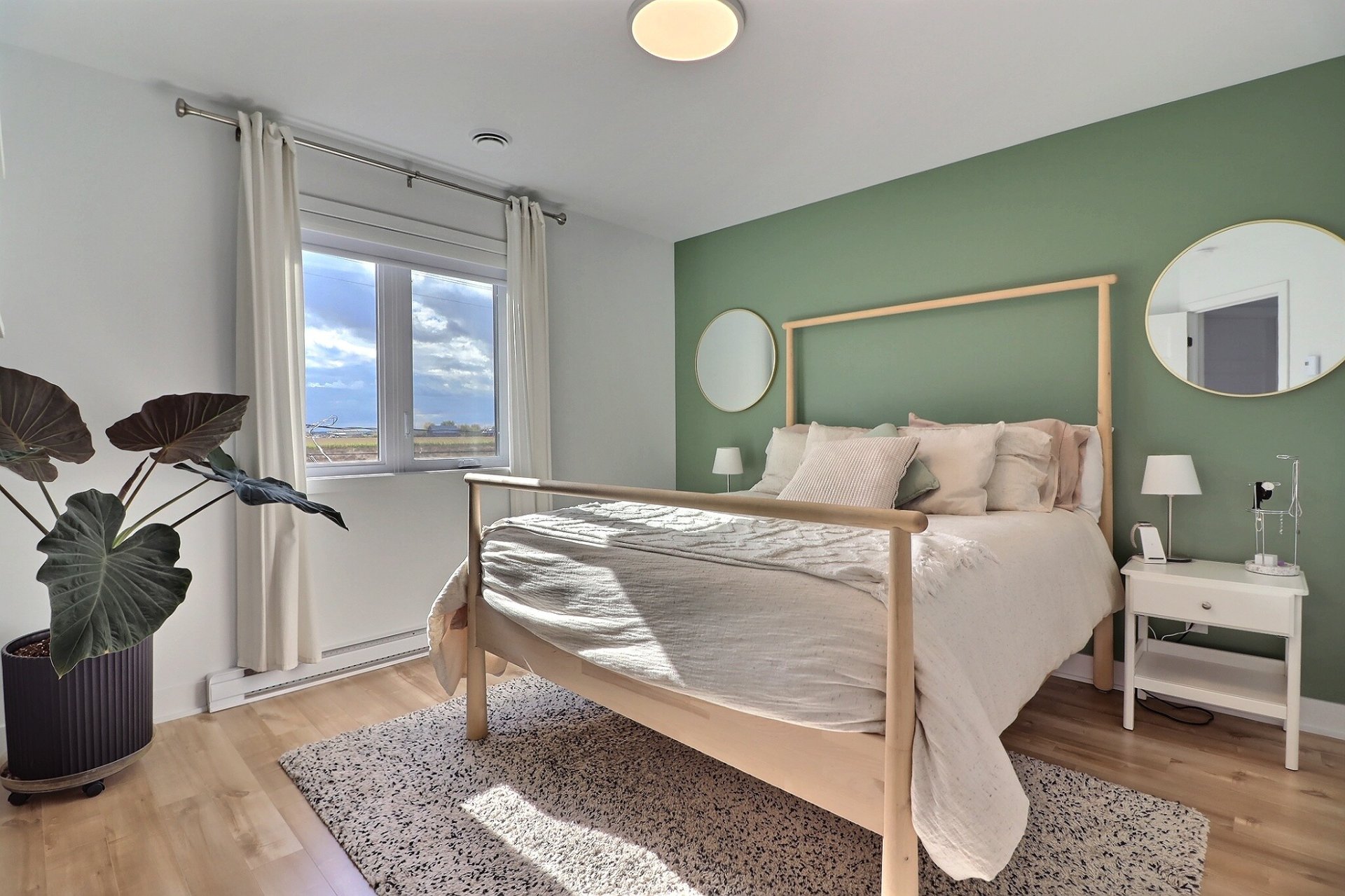 Photo - Primary bedroom