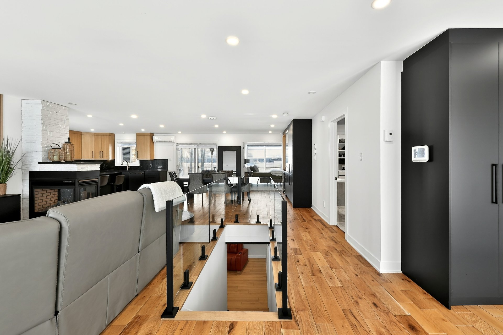 Photo - Overall View