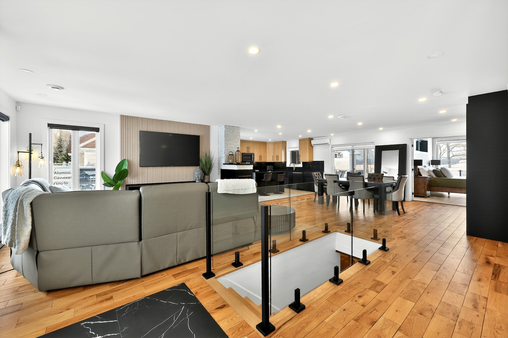 Photo - Overall View