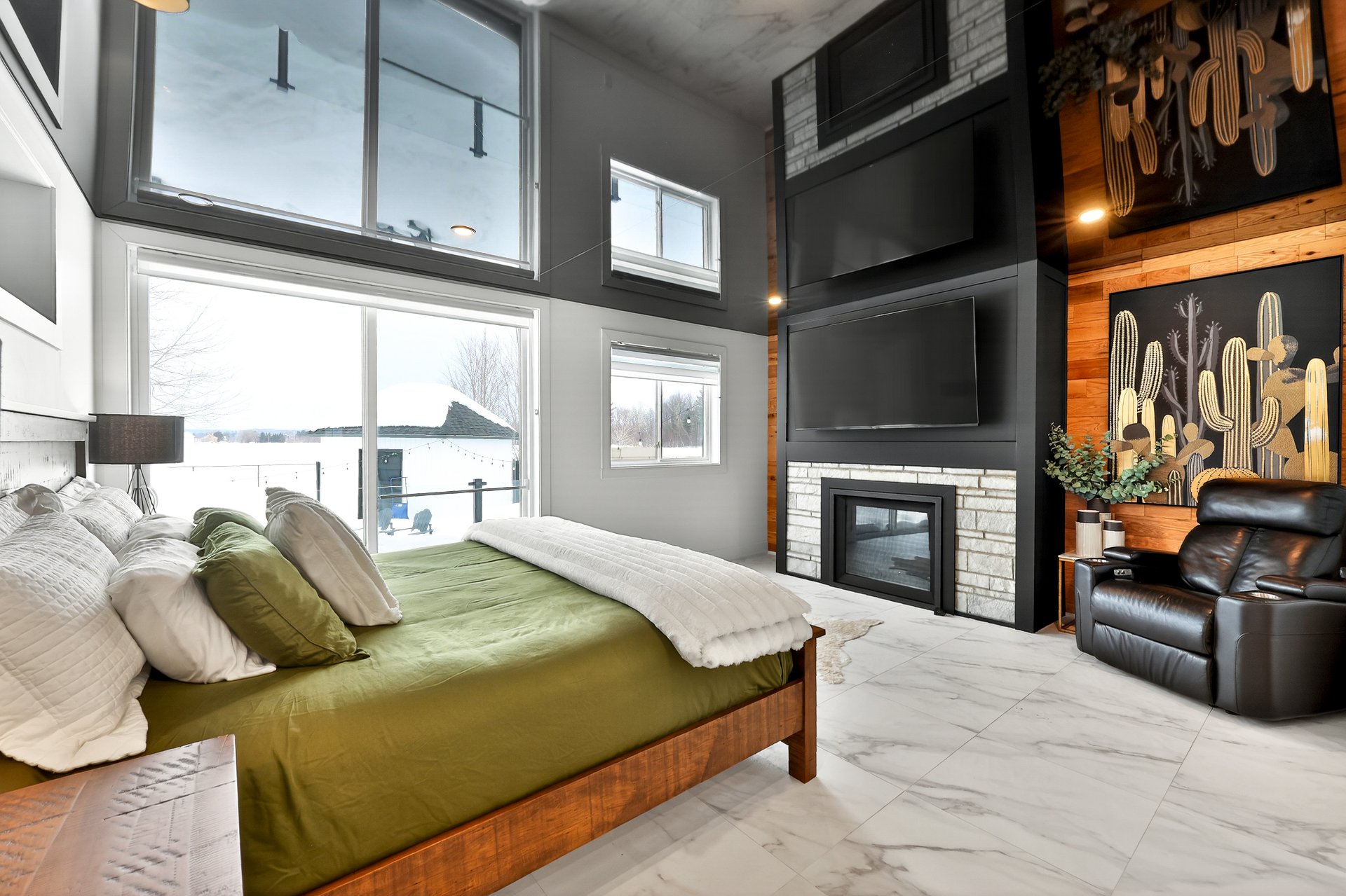 Photo - Primary bedroom