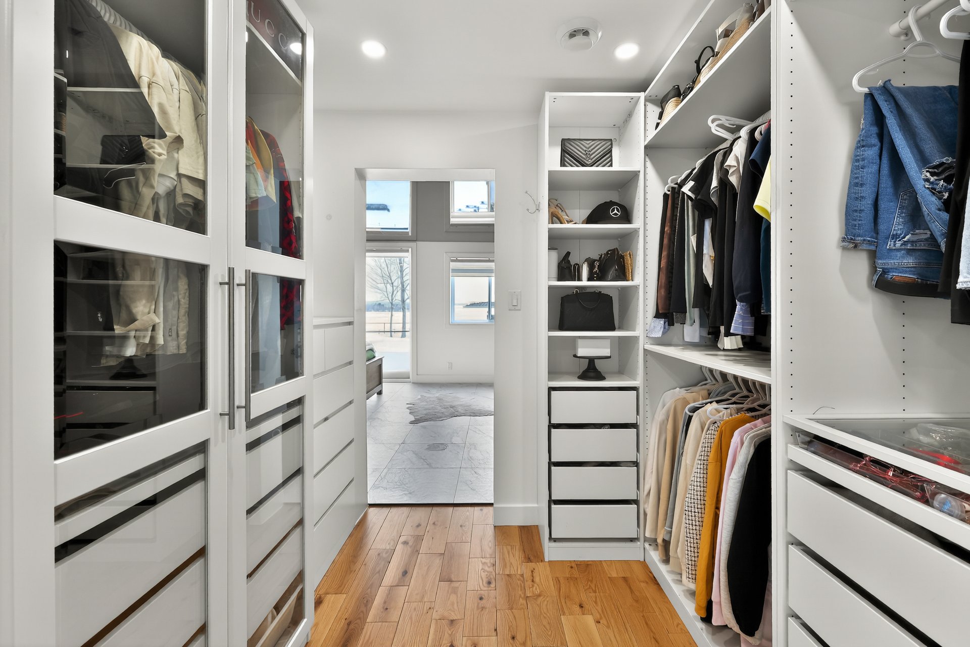 Photo - Walk-in closet