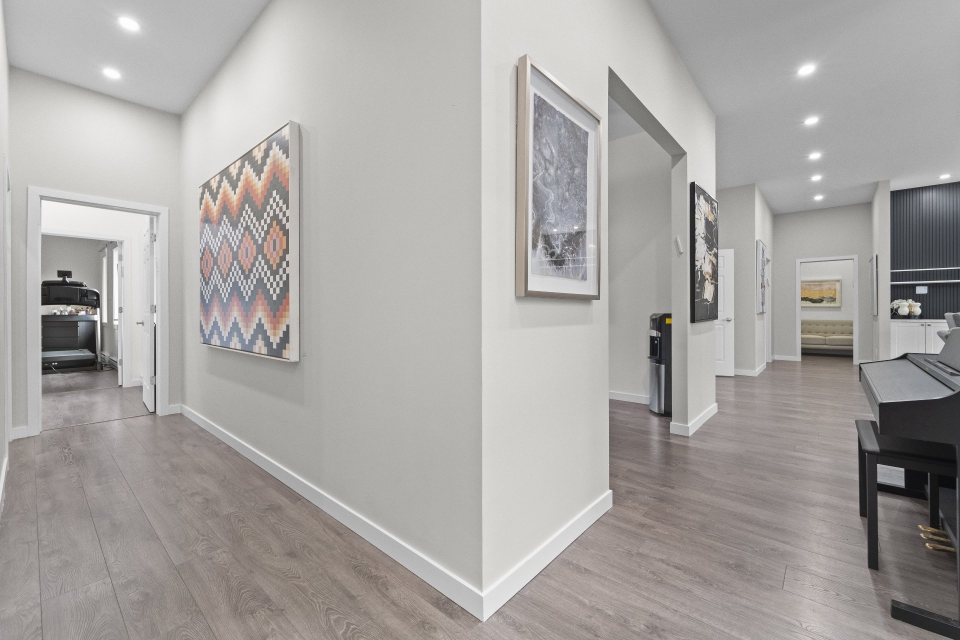 Photo - Corridor