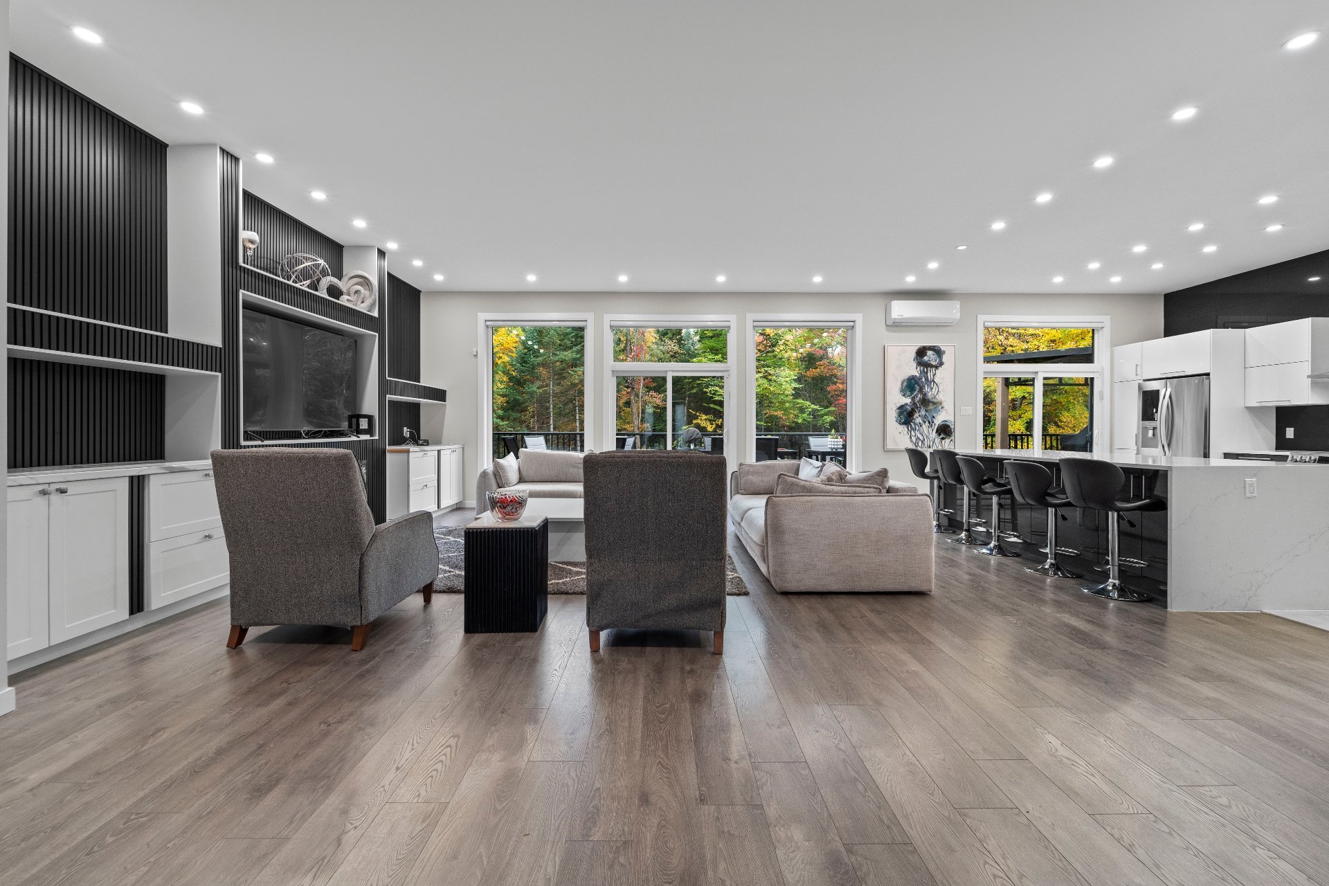Photo - Living room