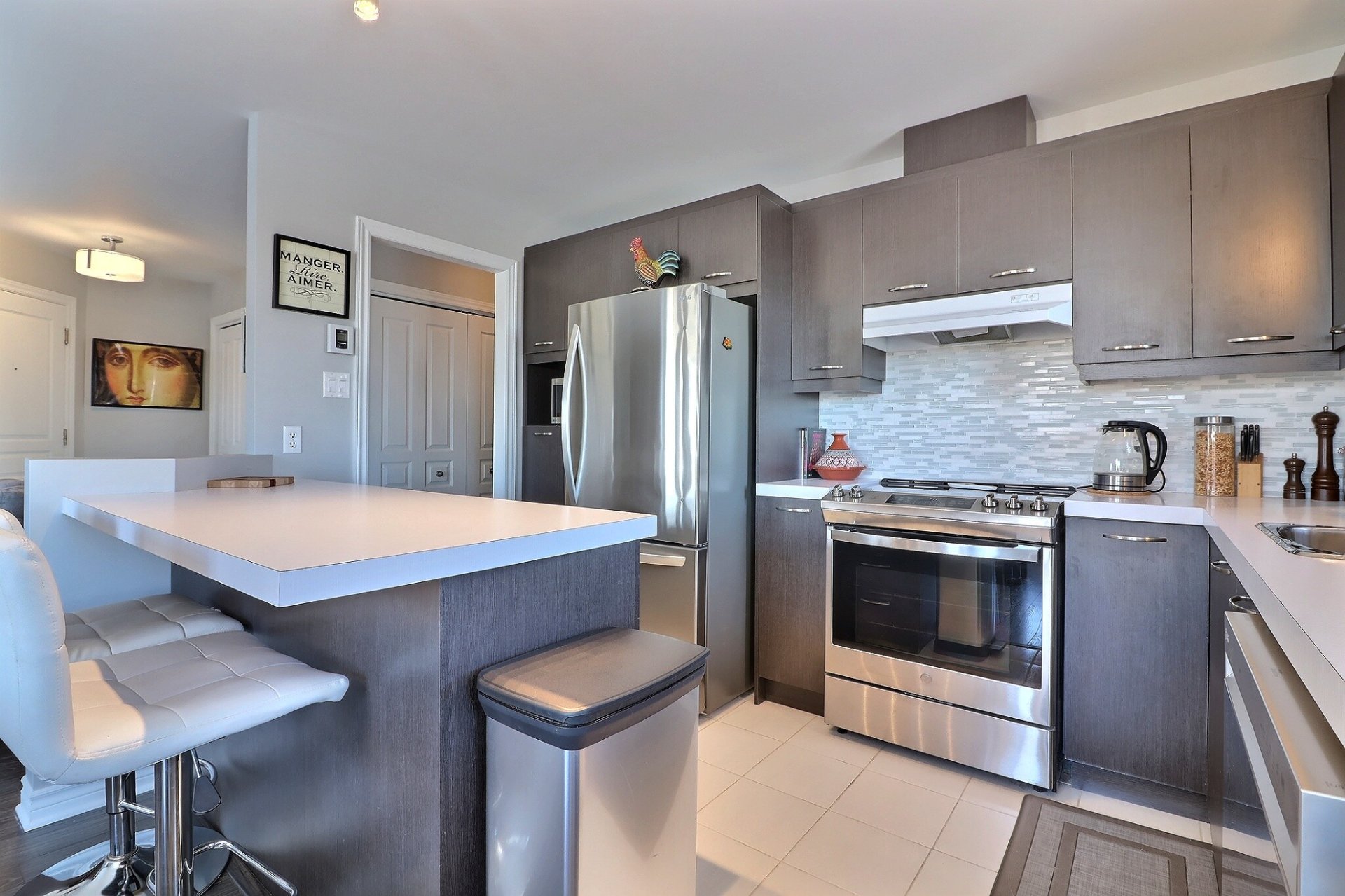 Photo - Kitchen