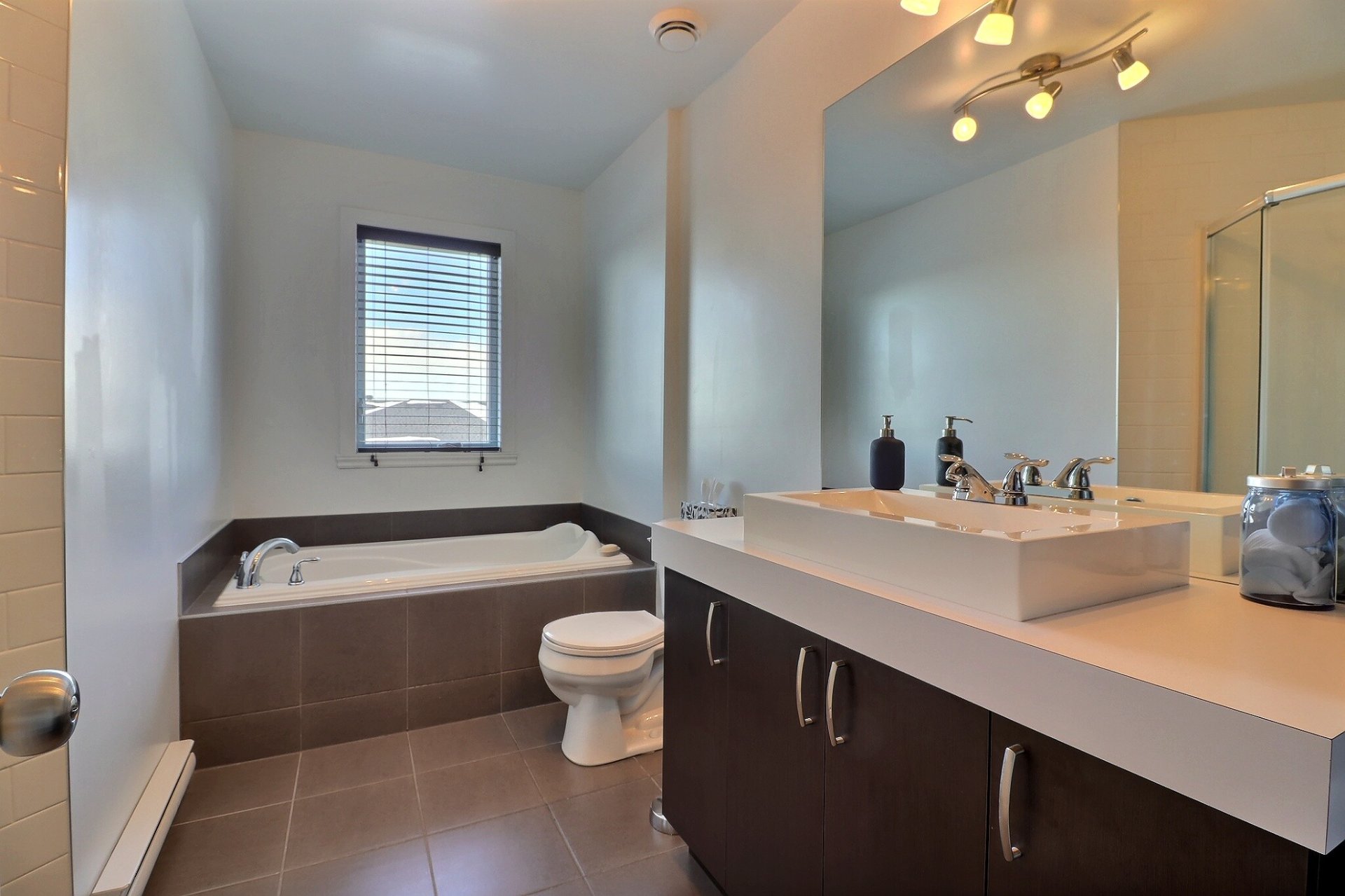 Photo - Bathroom