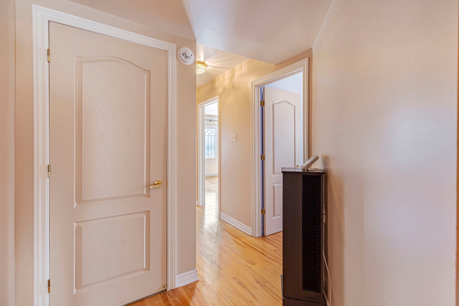 Photo - PASAGEWAY