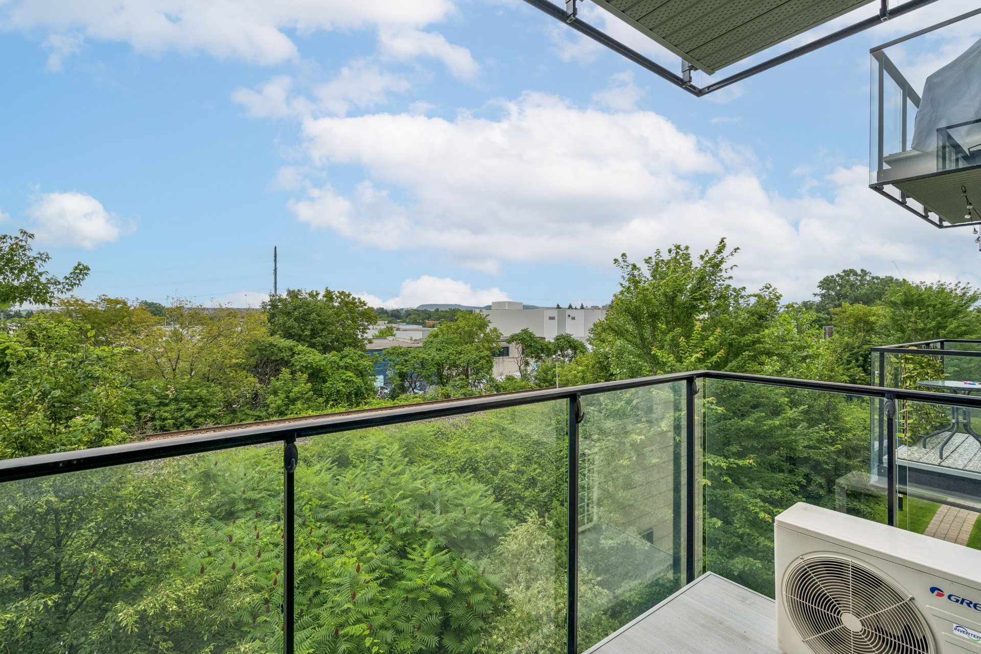 Photo - Balcon