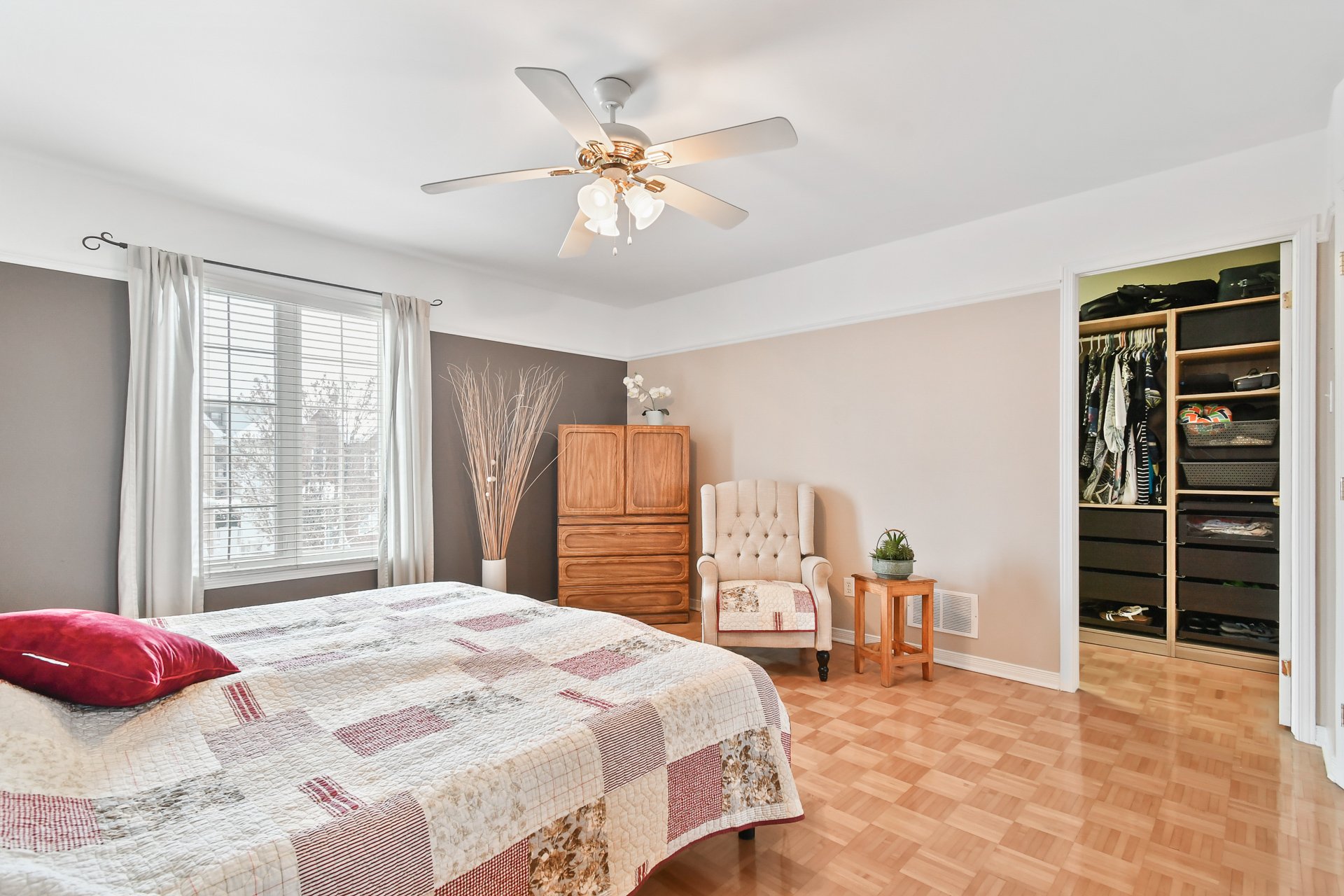 Chambre à coucher principale