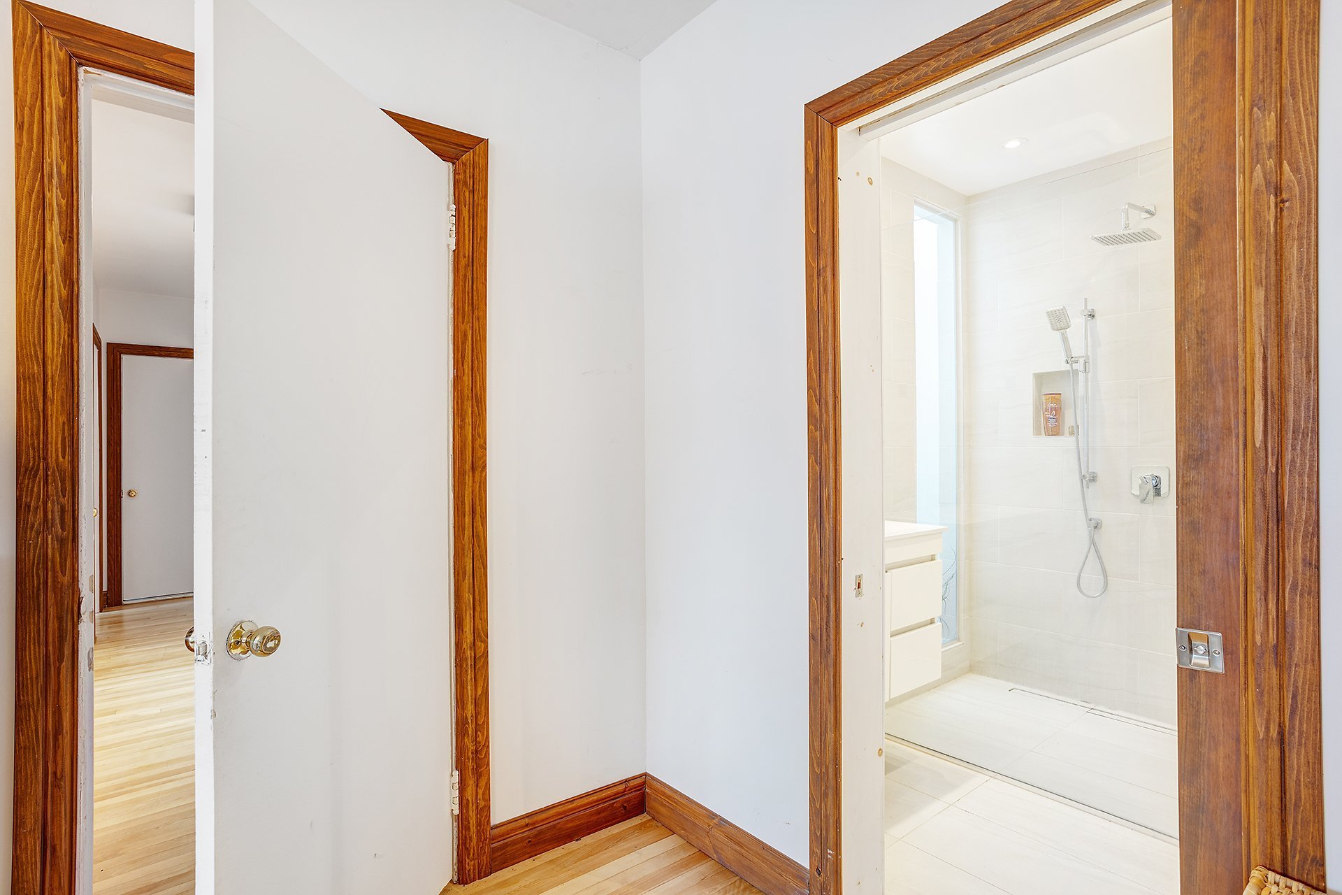 Ensuite bathroom