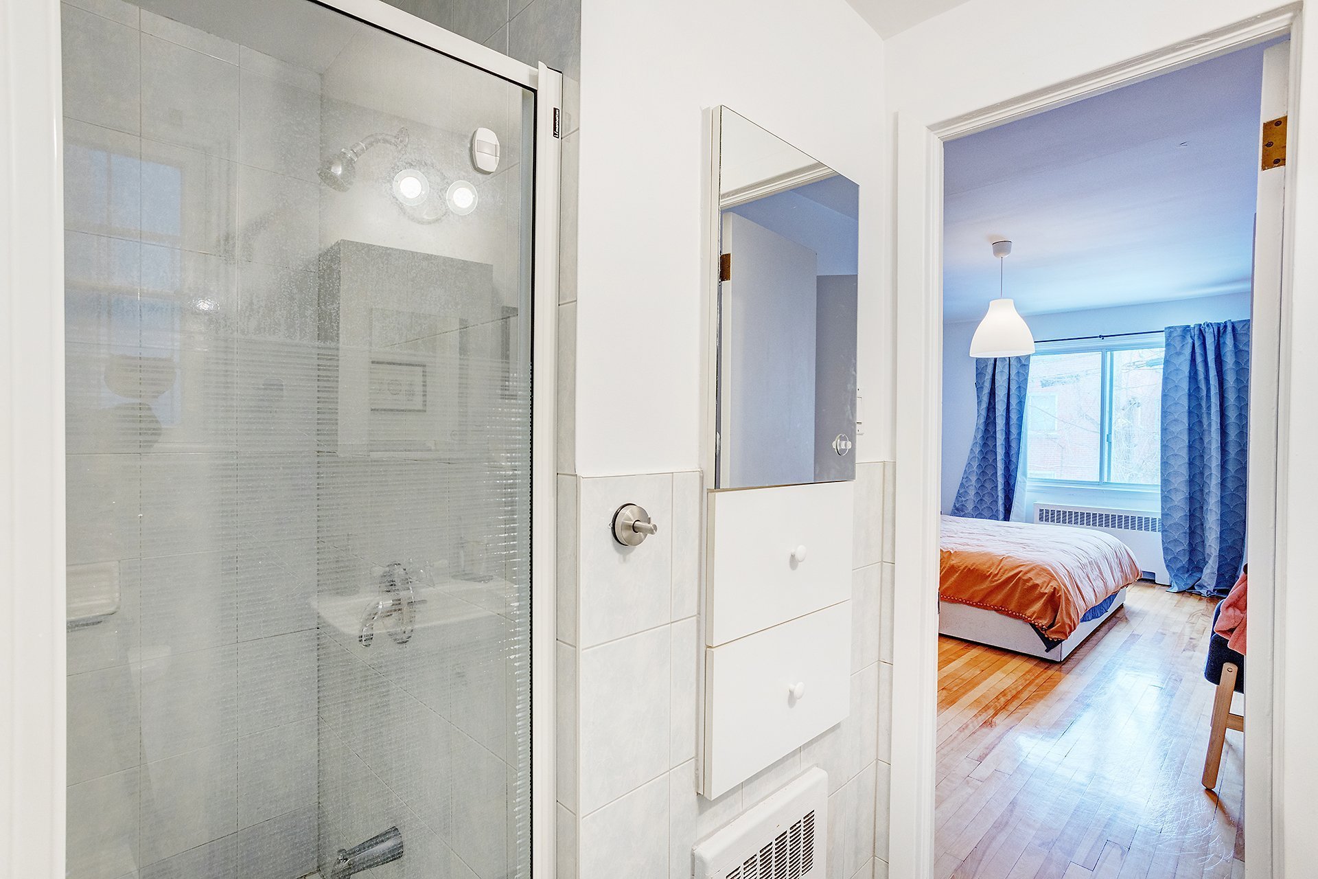 Ensuite bathroom