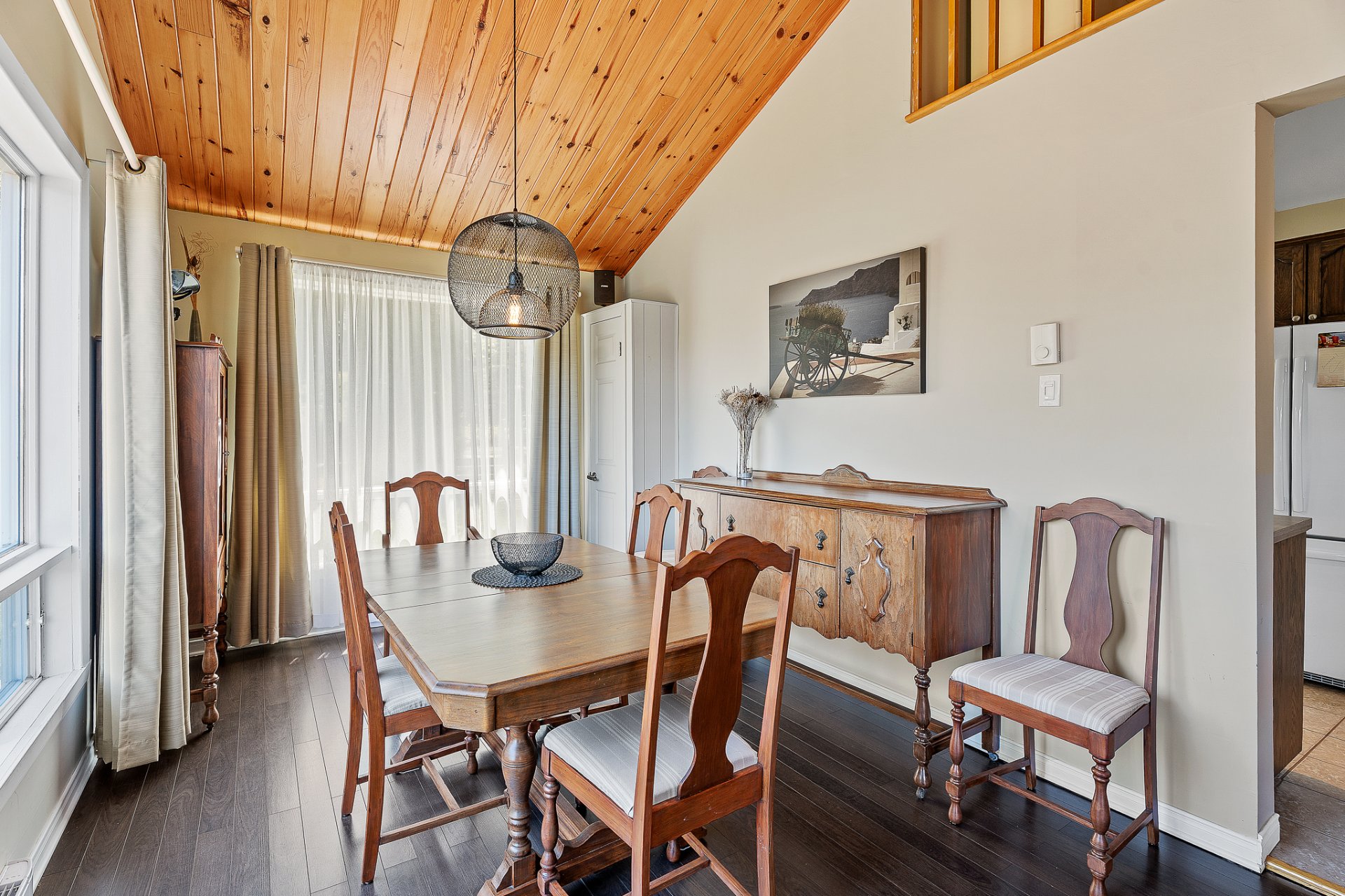 Photo - Salle à manger