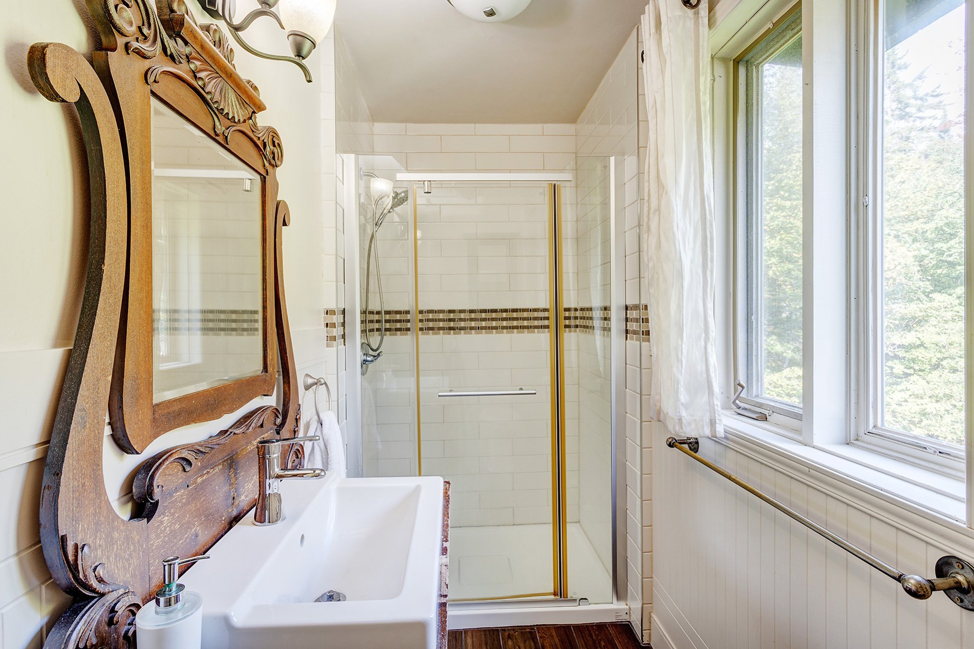 Salle de bains attenante à la CCP