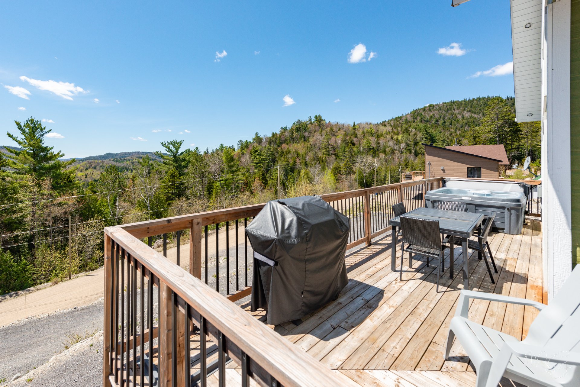 Photo - Balcon