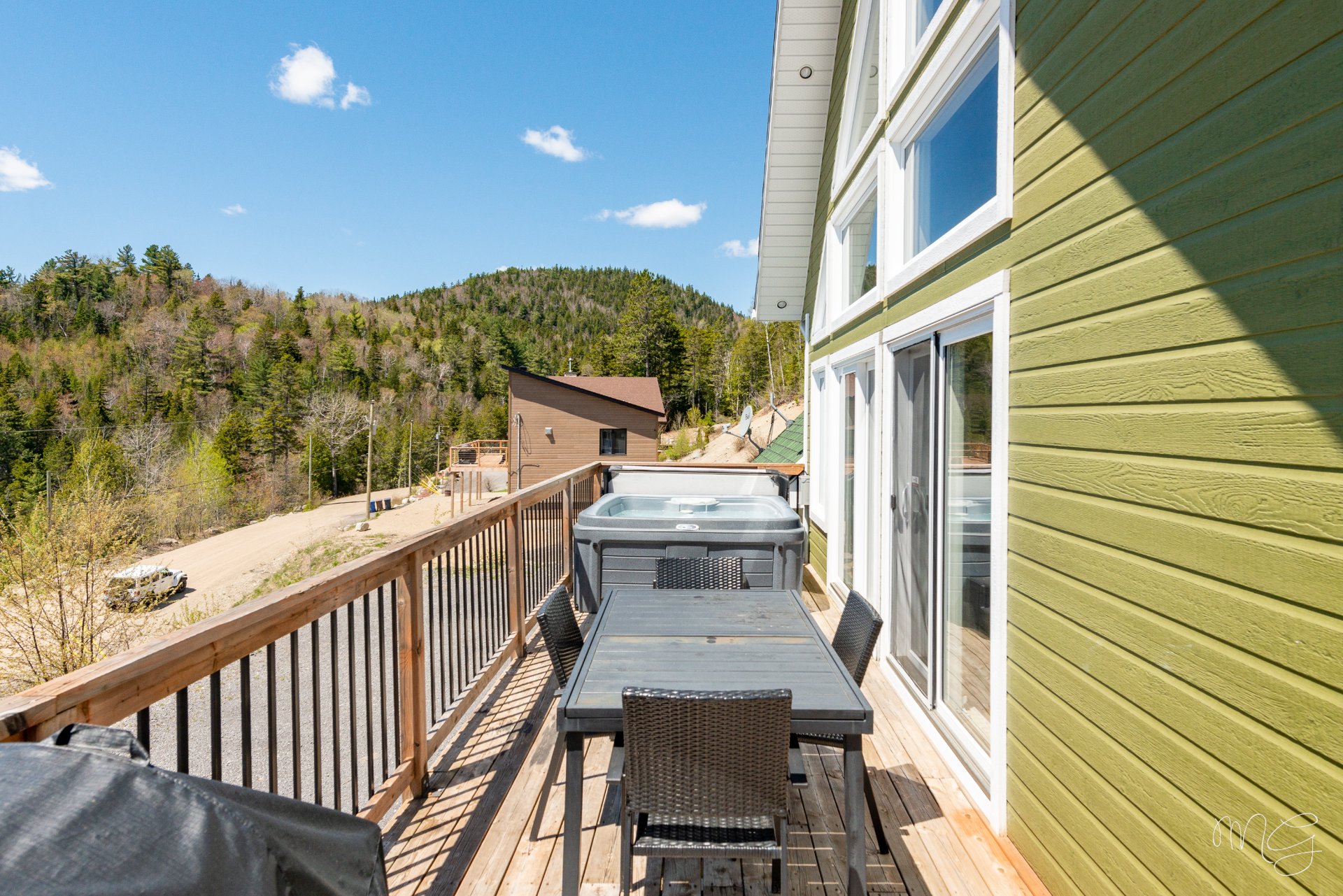 Photo - Balcon